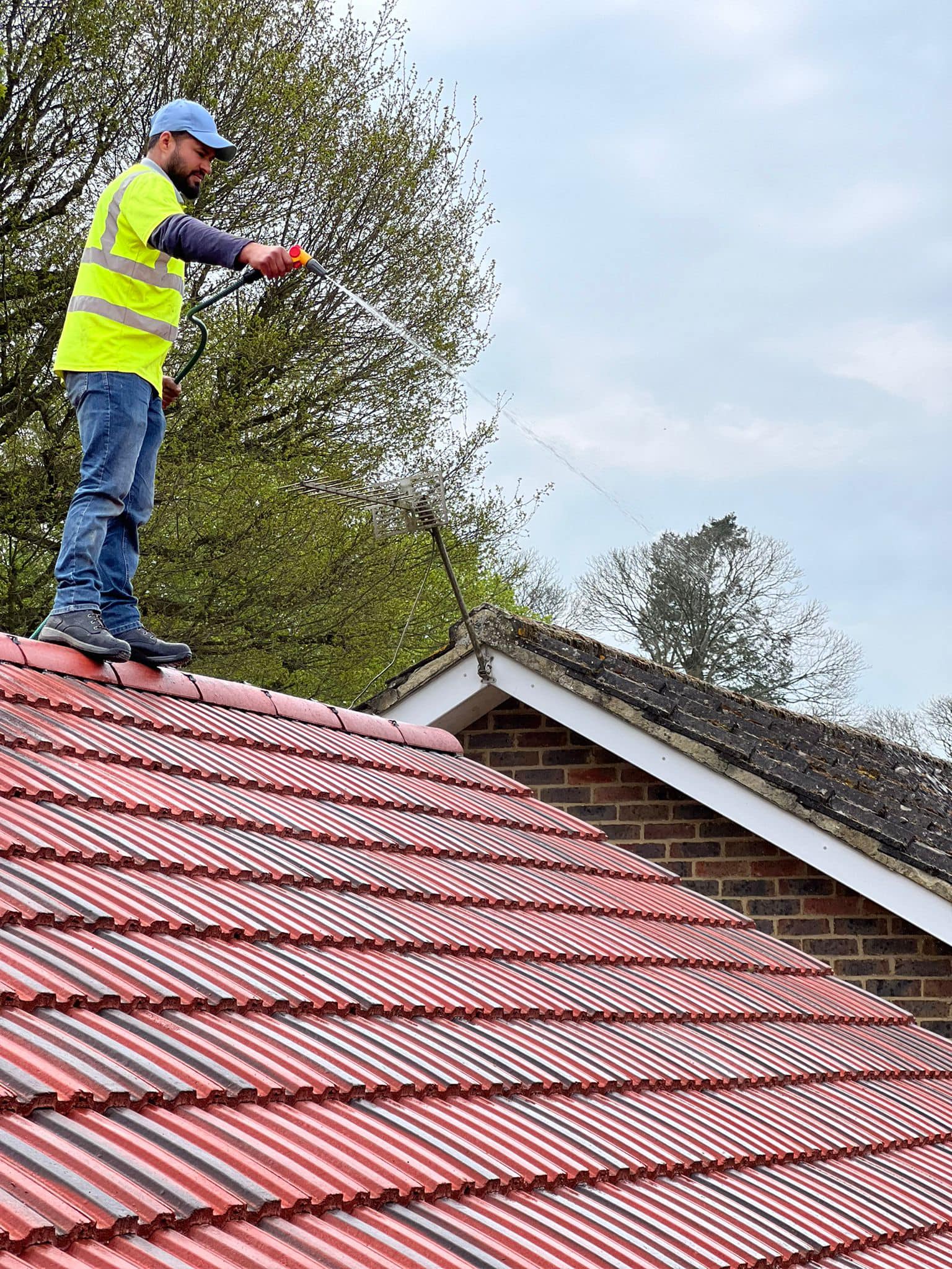 Roofing project - 1229206974998427