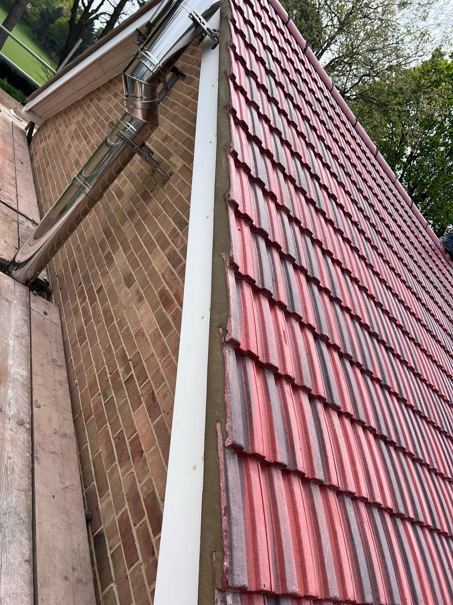 Roofing project - 1229207054998419