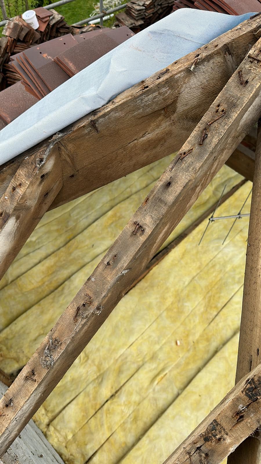 Roofing project - 1229209864998138