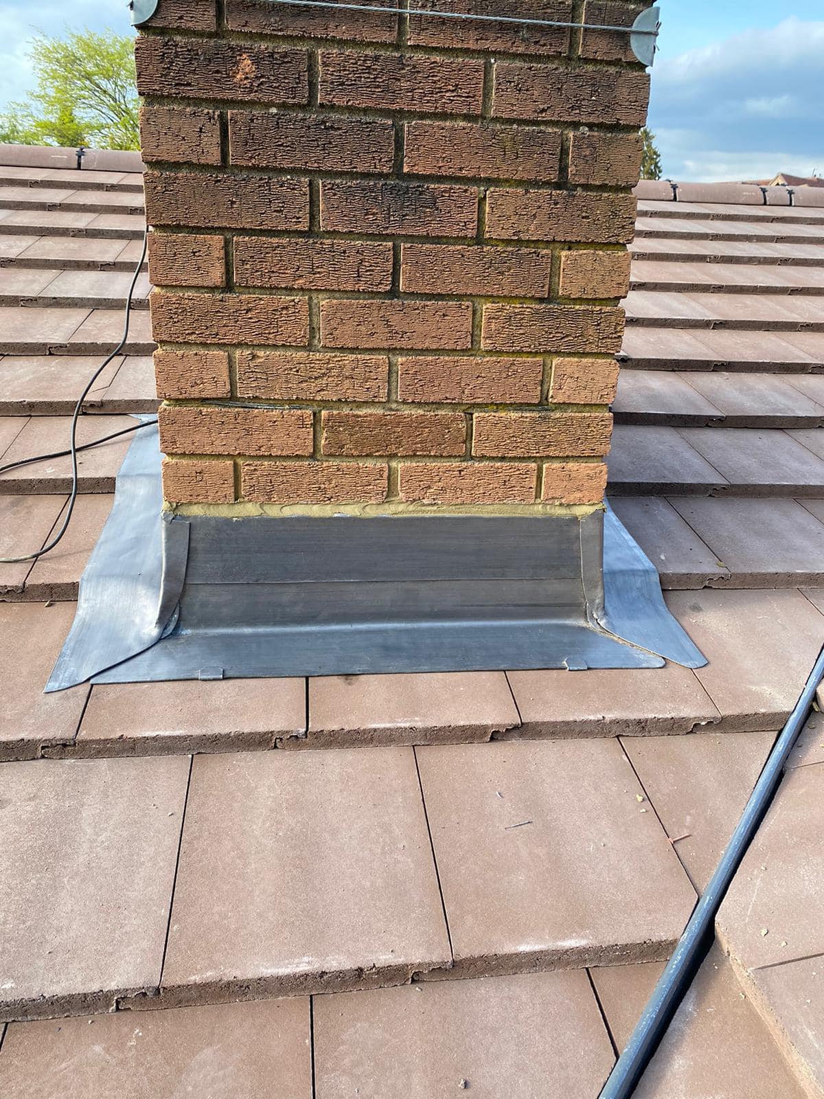 Roofing project - 1229210724998052