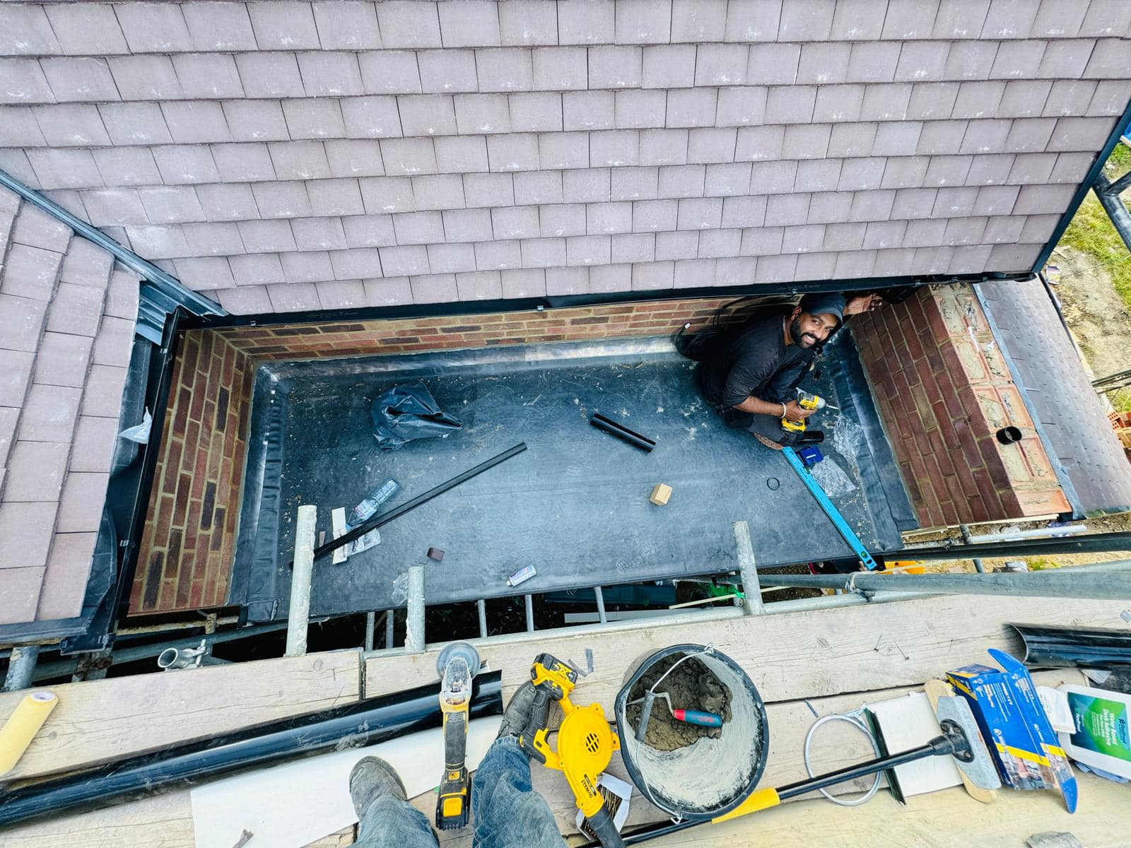 Roofing project - 1255308989054892