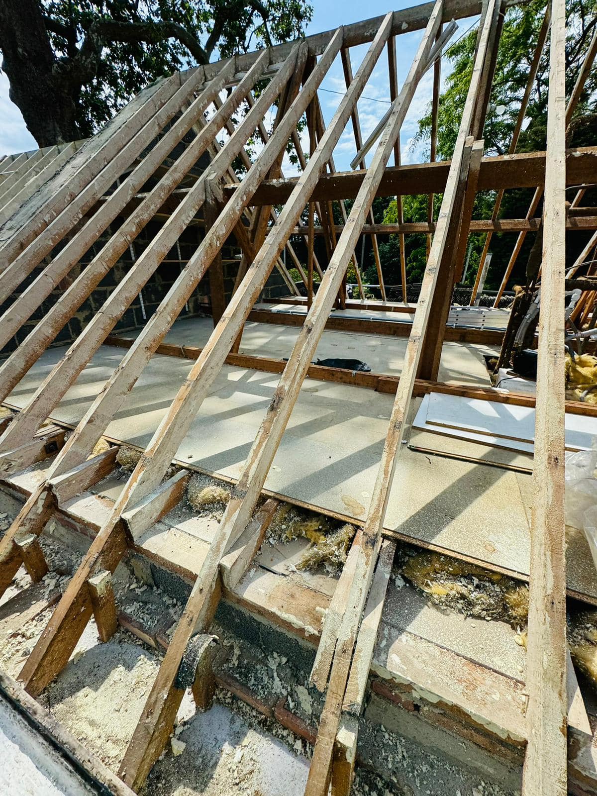 Roofing project - 1255314345721023