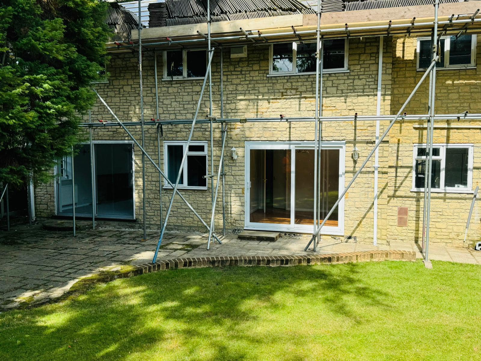 Roofing project - 1255314532387671