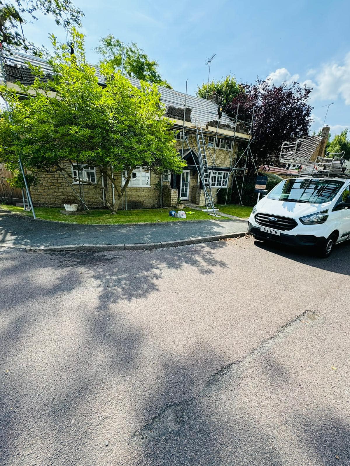 Roofing project - 1255314735720984