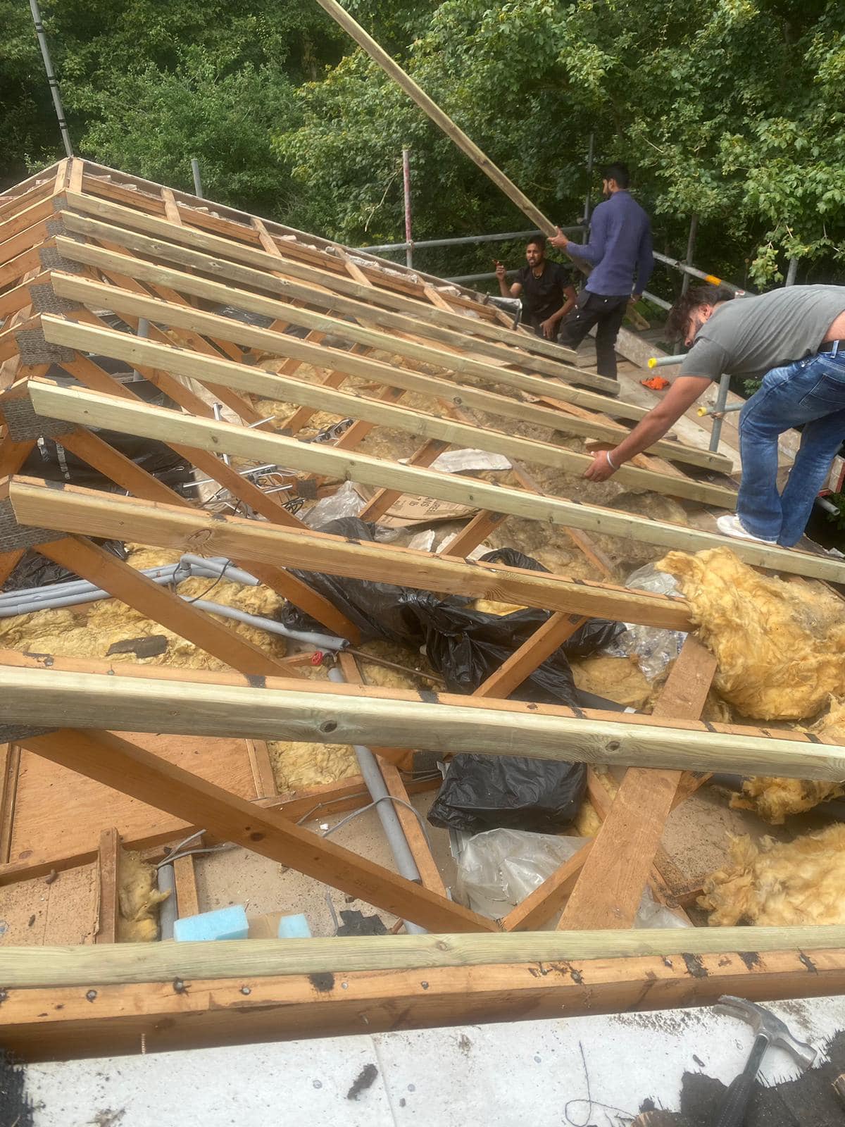 Roofing project - 1255318409053950