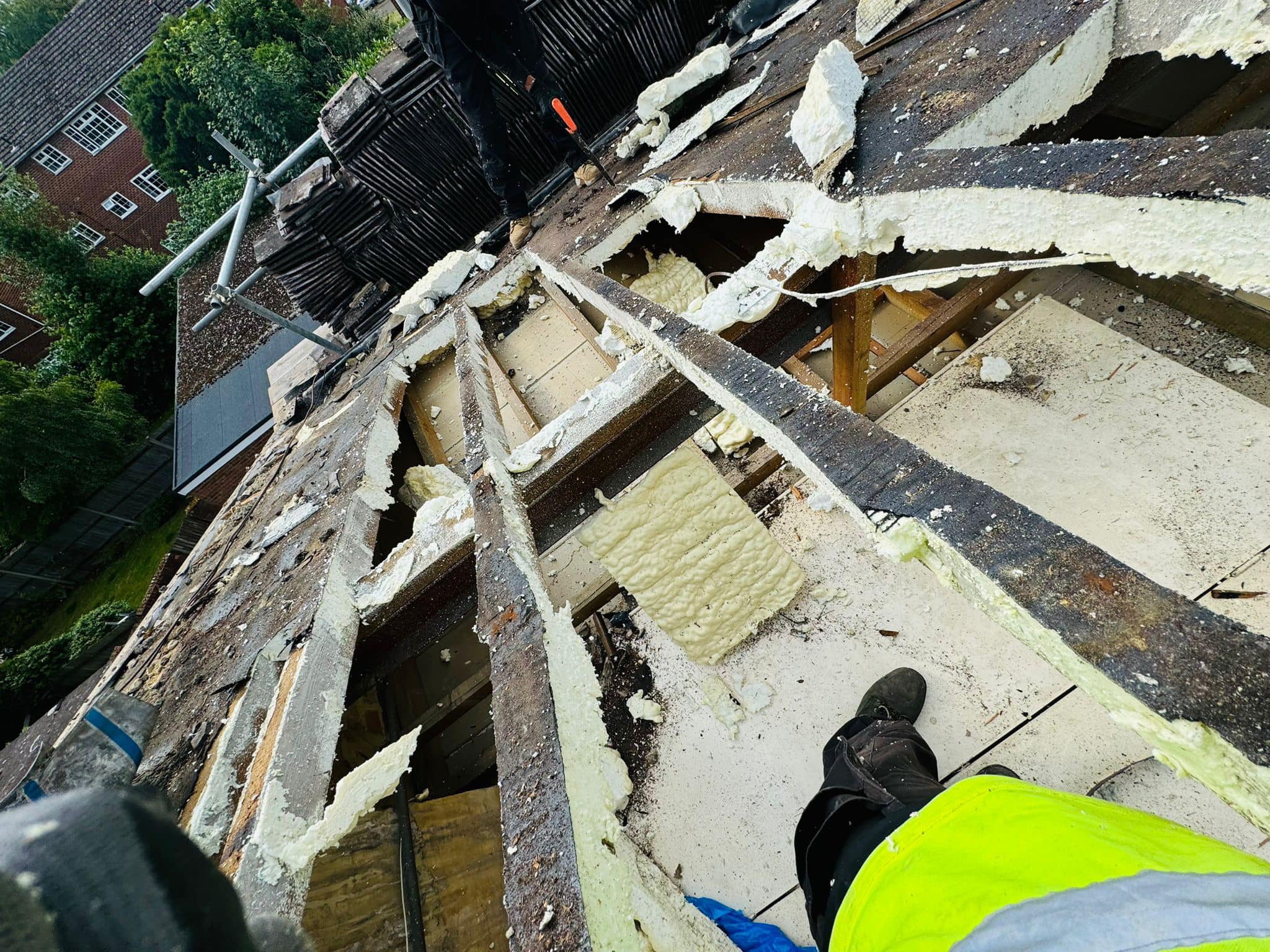 Roofing project - 1255320085720449