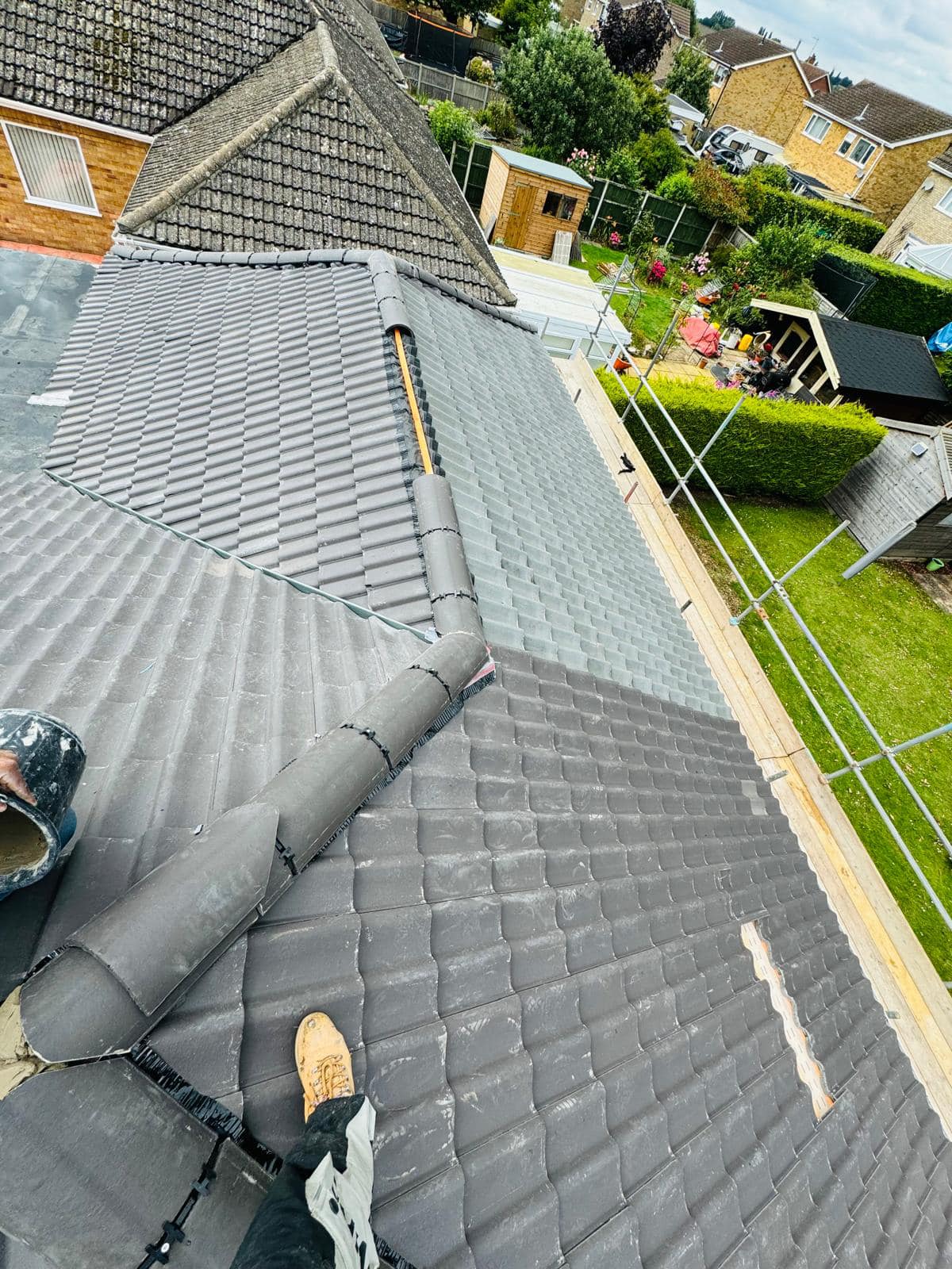 Roofing project - 1255321379053653