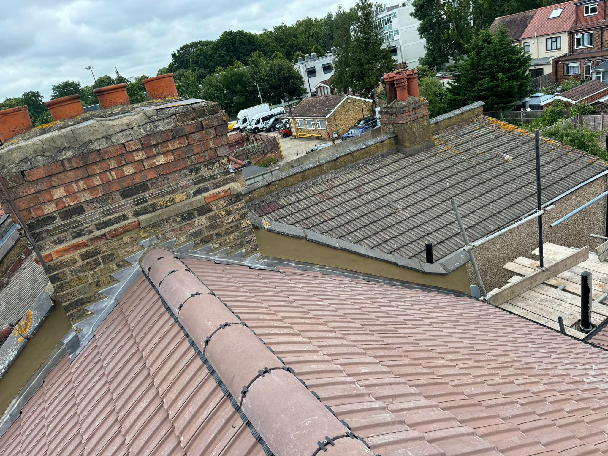 Roofing project - 1255324205720037