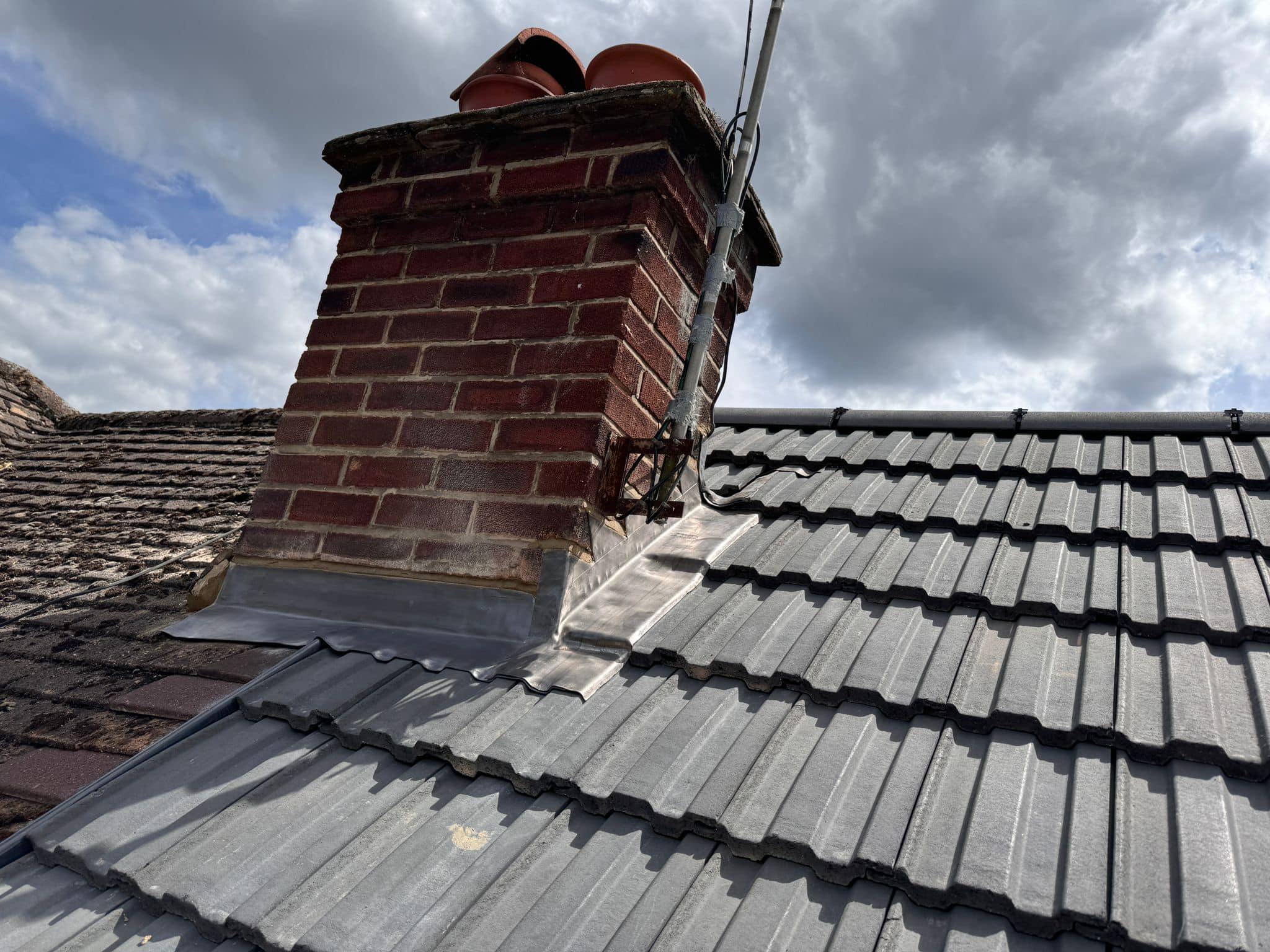 Roofing project - 1255326562386468