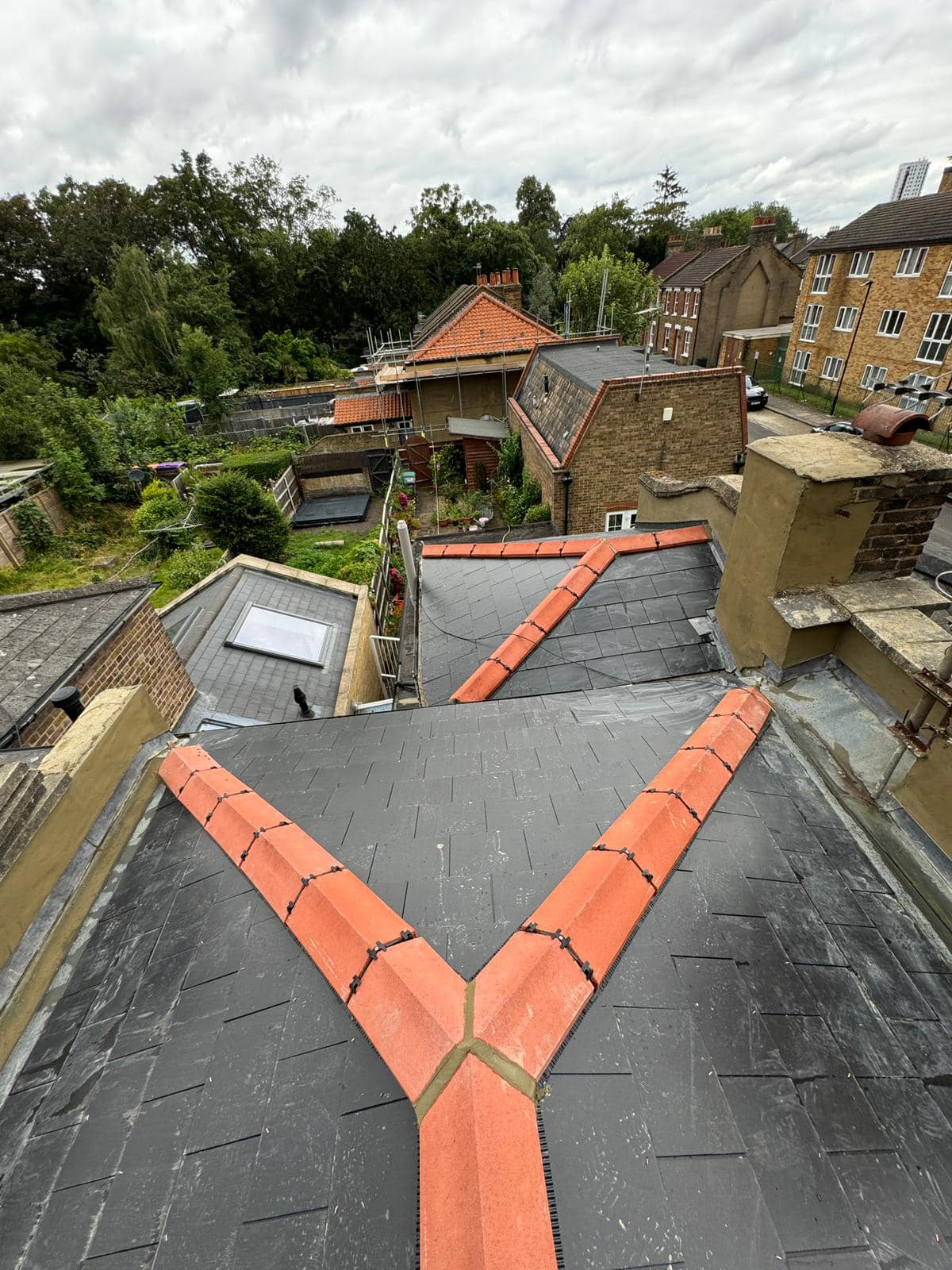 Roofing project - 1255329509052840