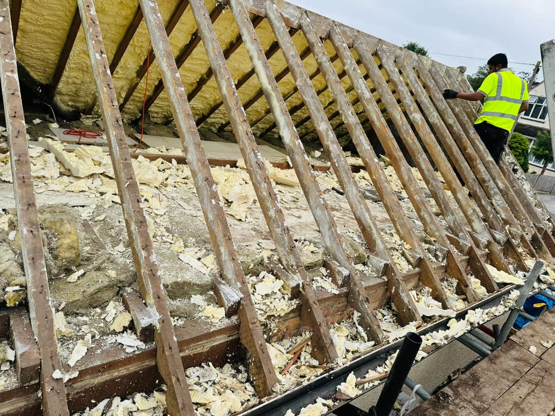 Roofing project - 1255330272386097