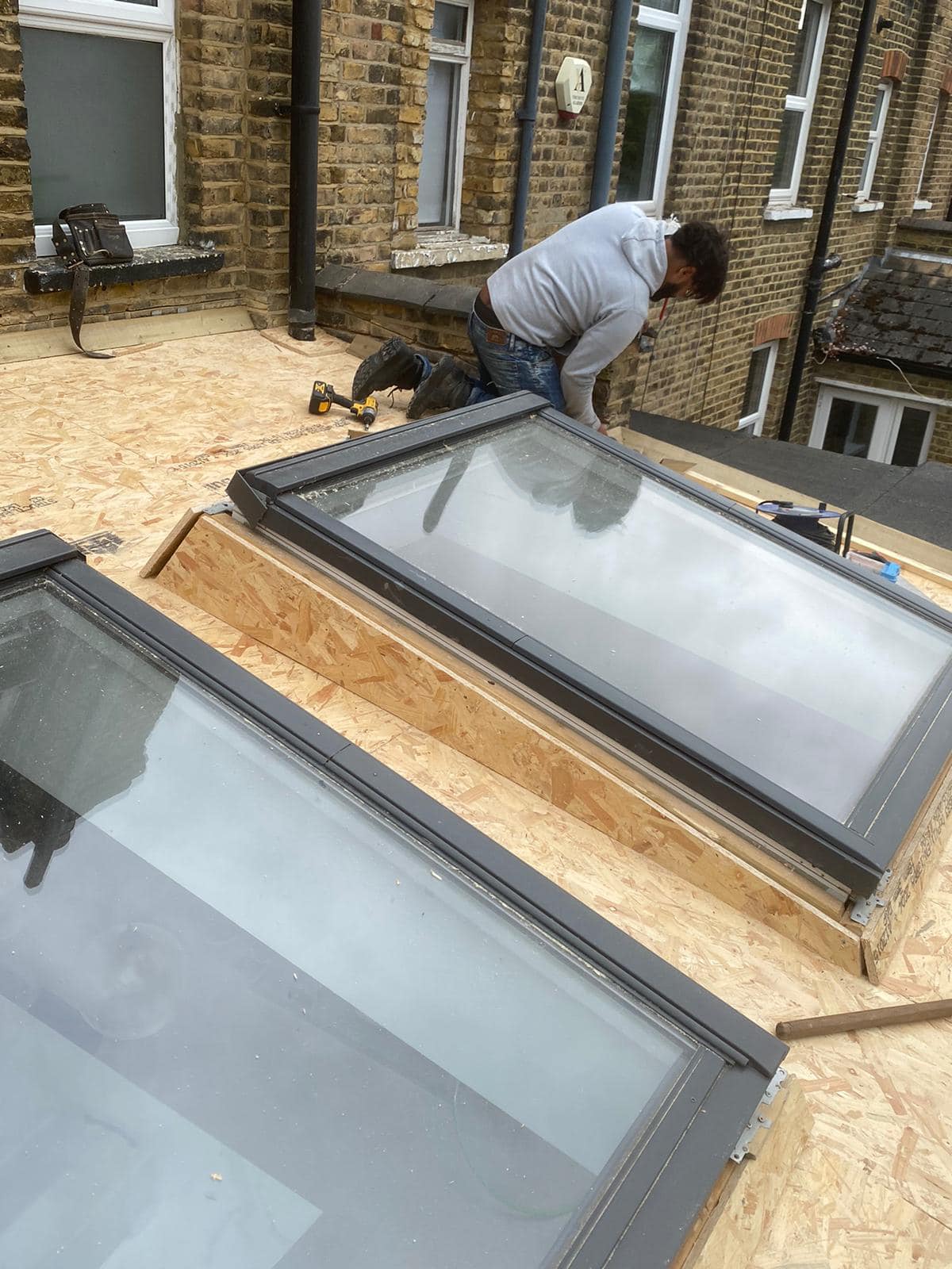 Roofing project - 1255332139052577