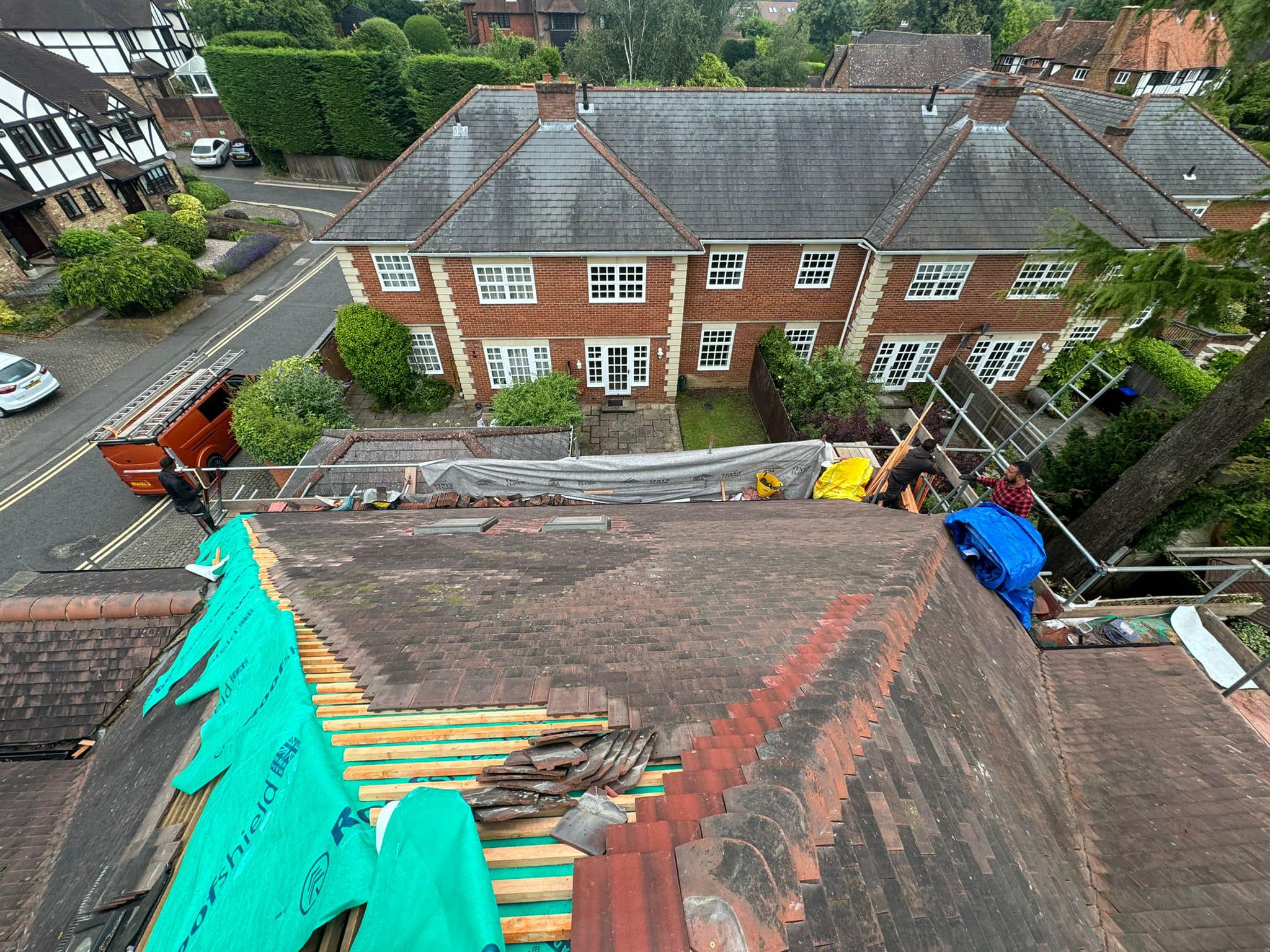 Roofing project - 1255333915719066