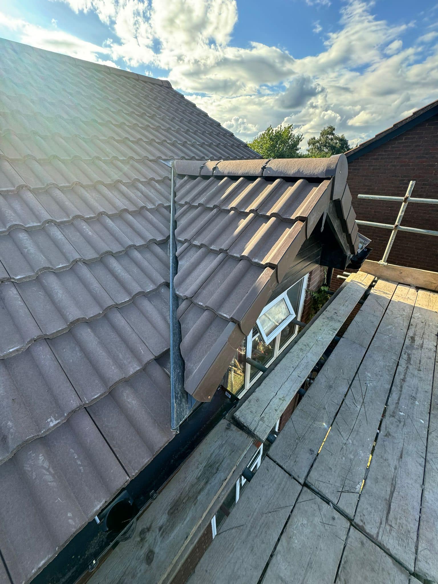 Roofing project - 1255340505718407
