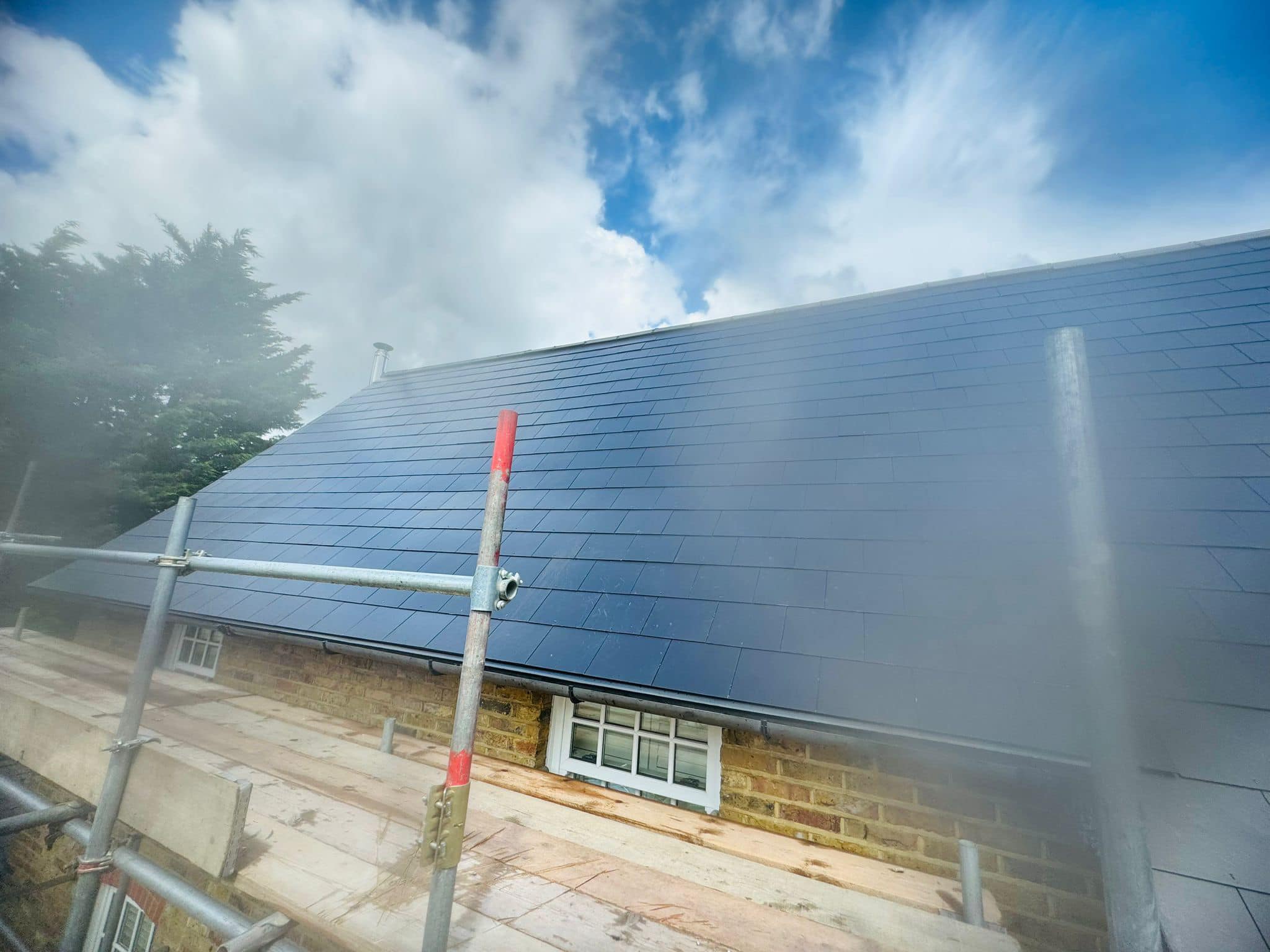 Roofing project - 1255340869051704