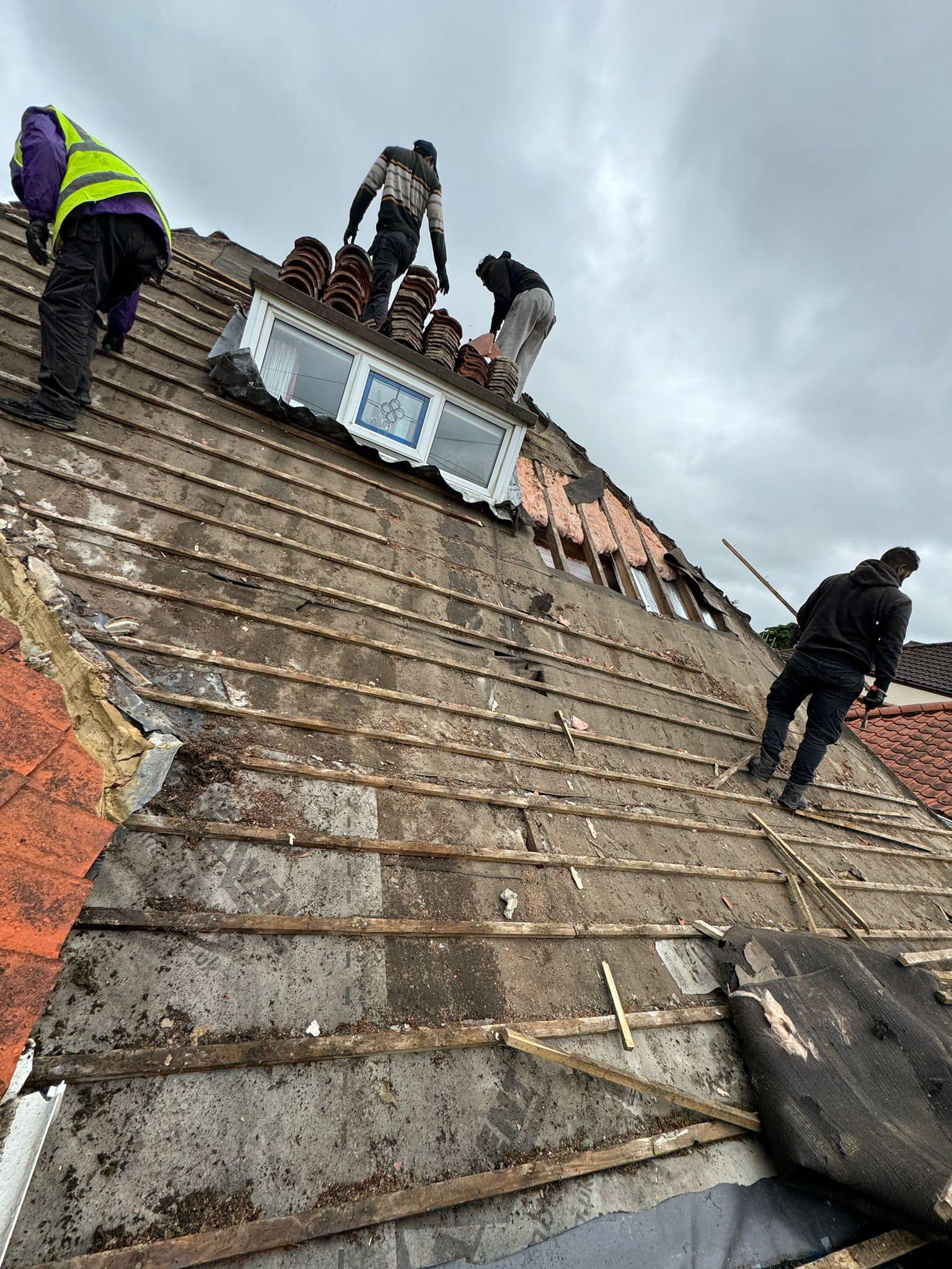 Roofing project - 1255341405718317