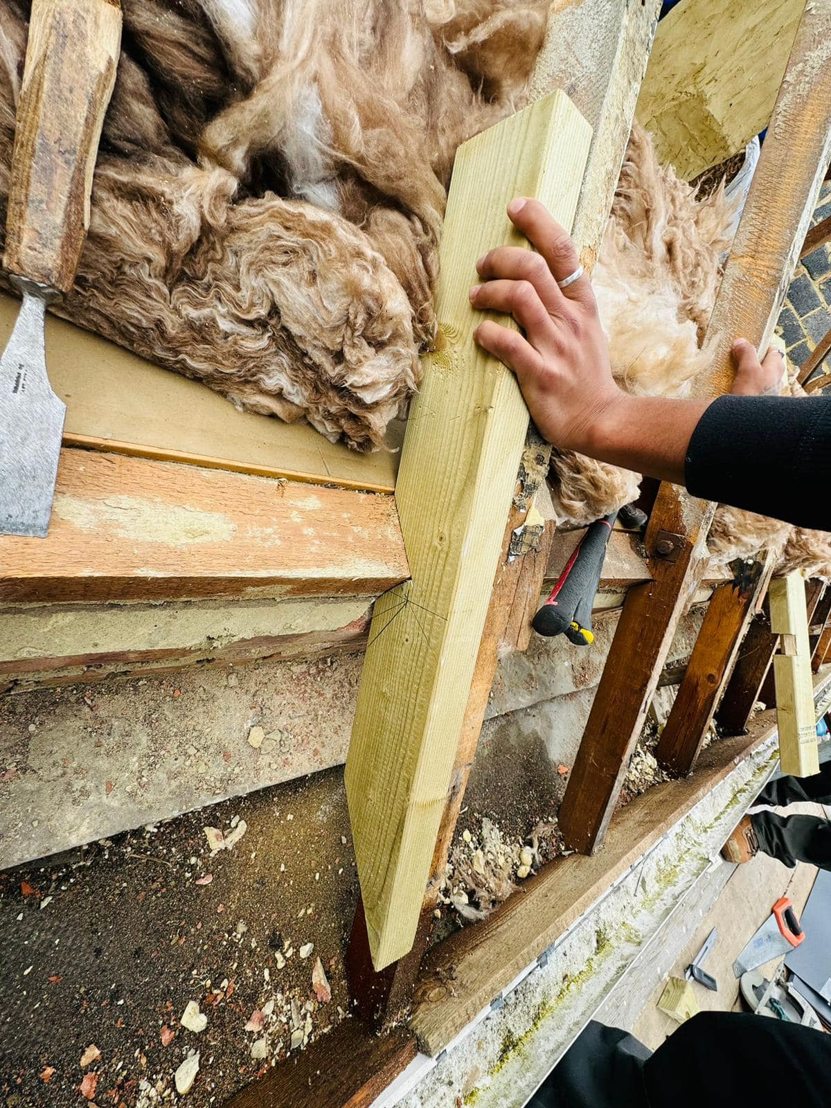 Roofing project - 1255342285718229