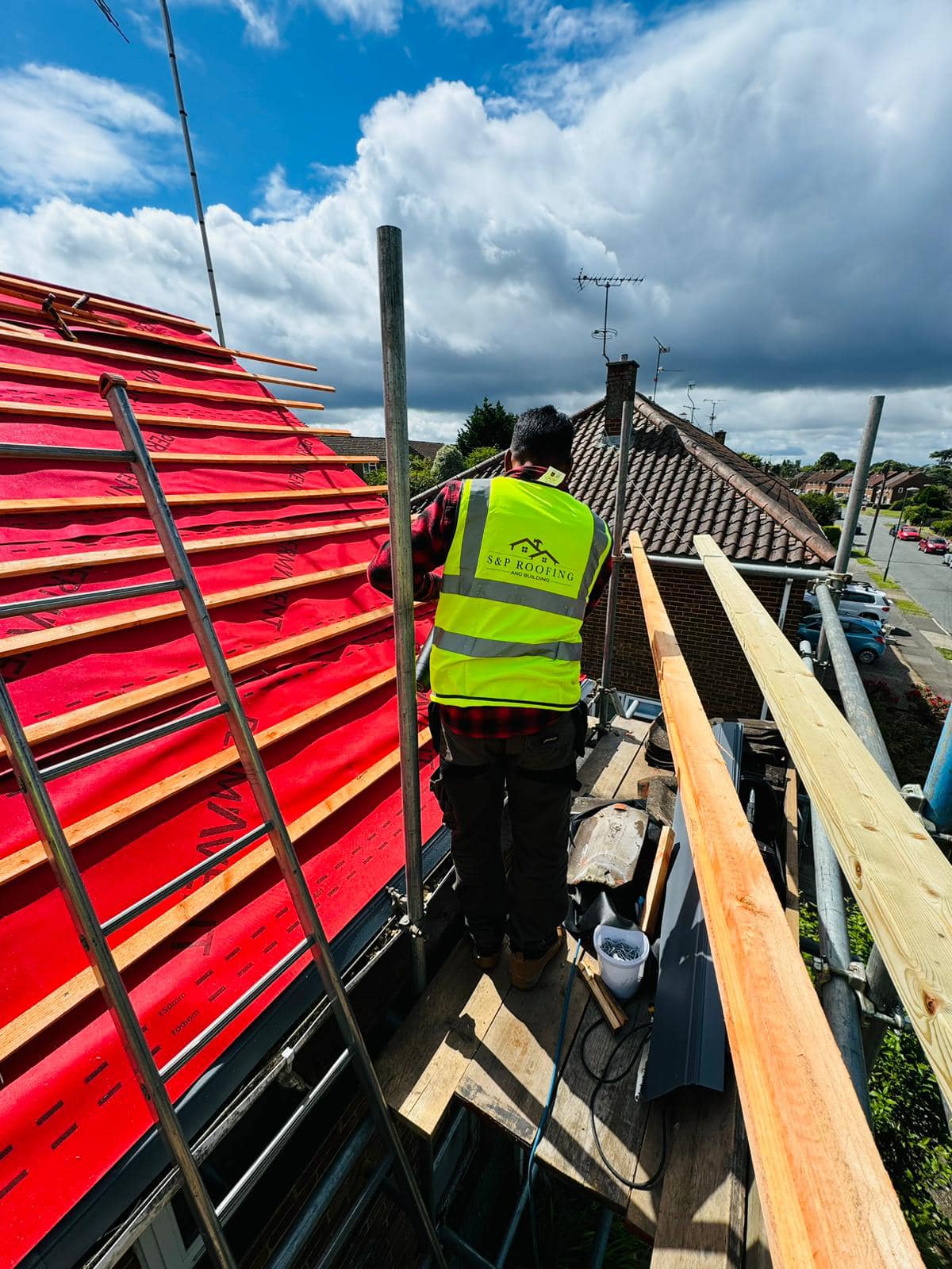 Roofing project - 1255342679051523