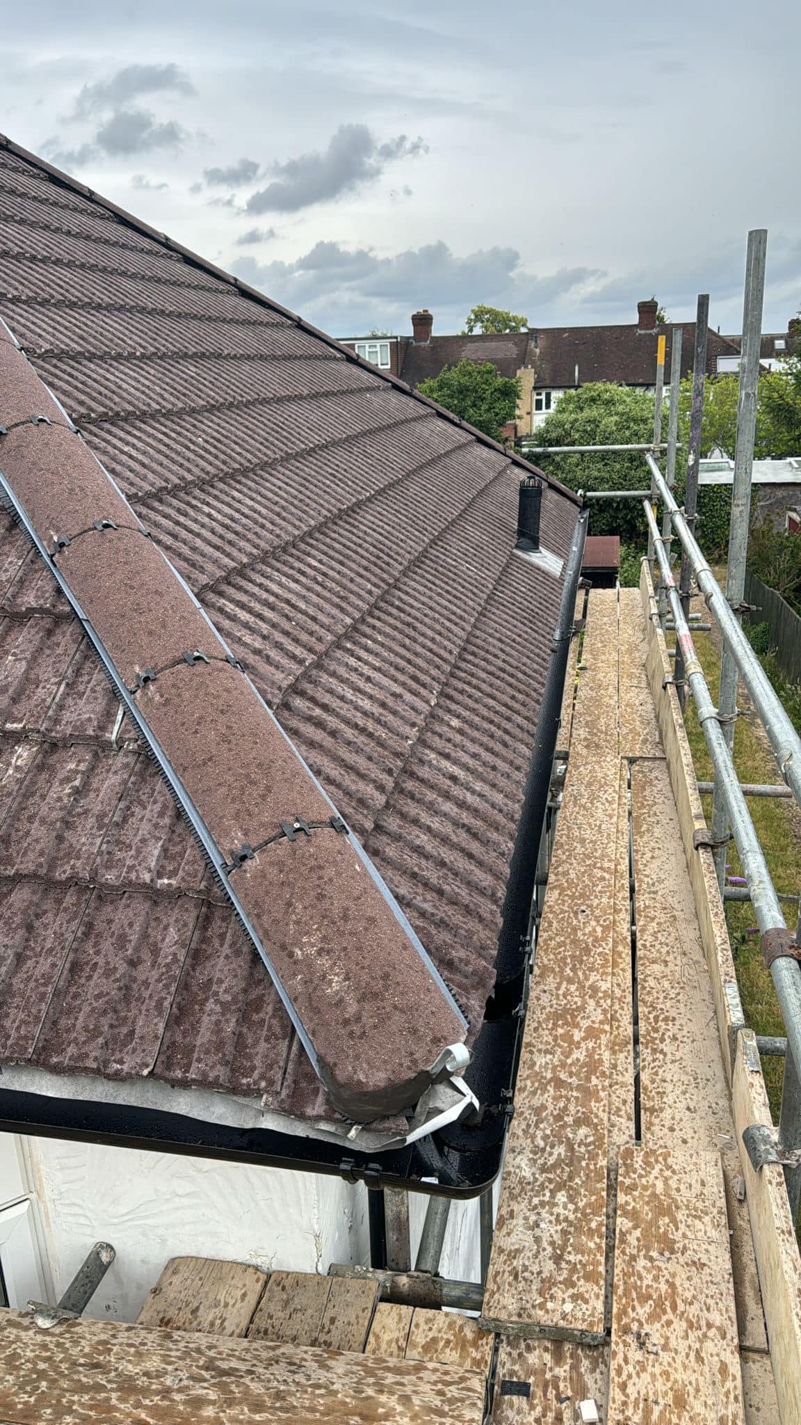 Roofing project - 1255343855718072