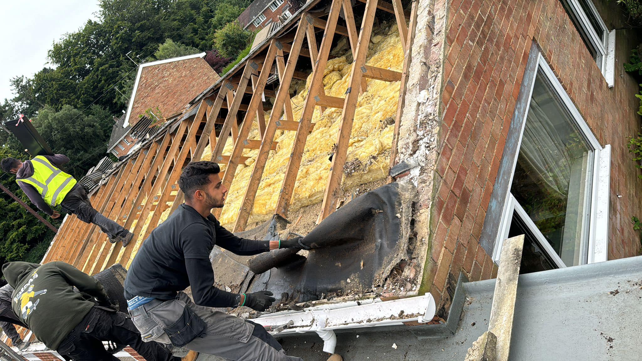 Roofing project - 1255344952384629