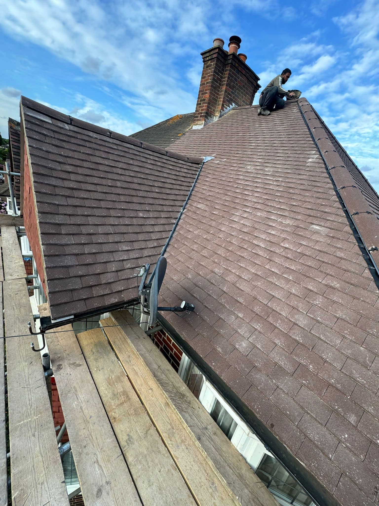 Roofing project - 1255347535717704