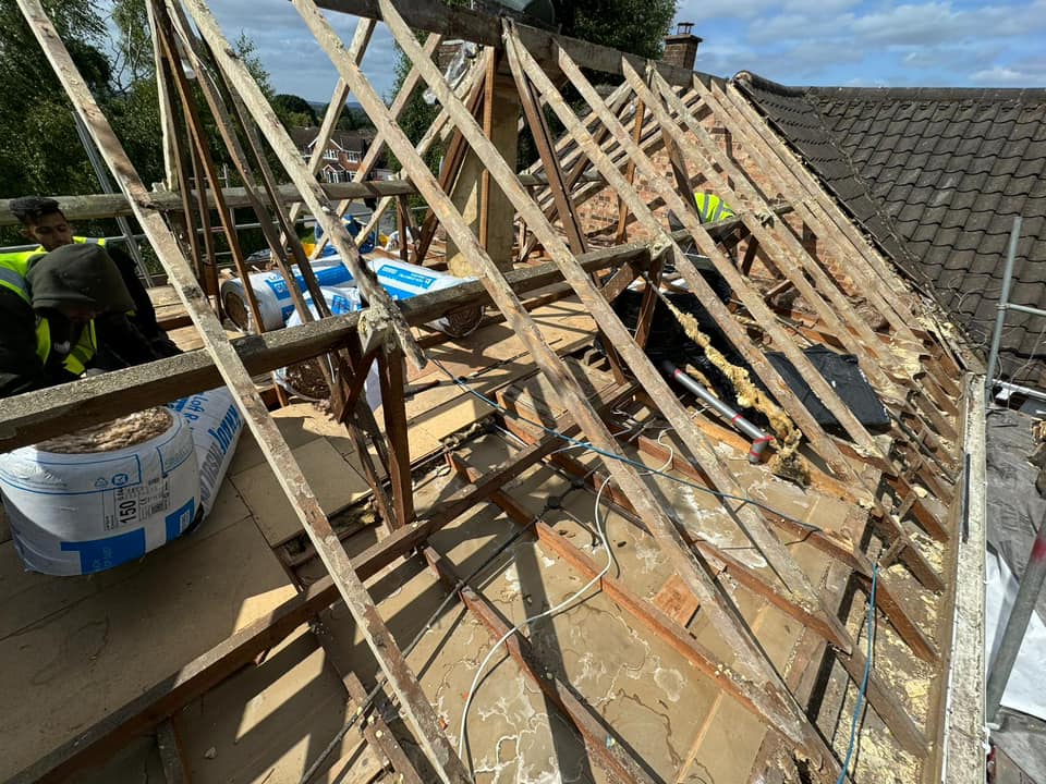 Roofing project - 1255348605717597