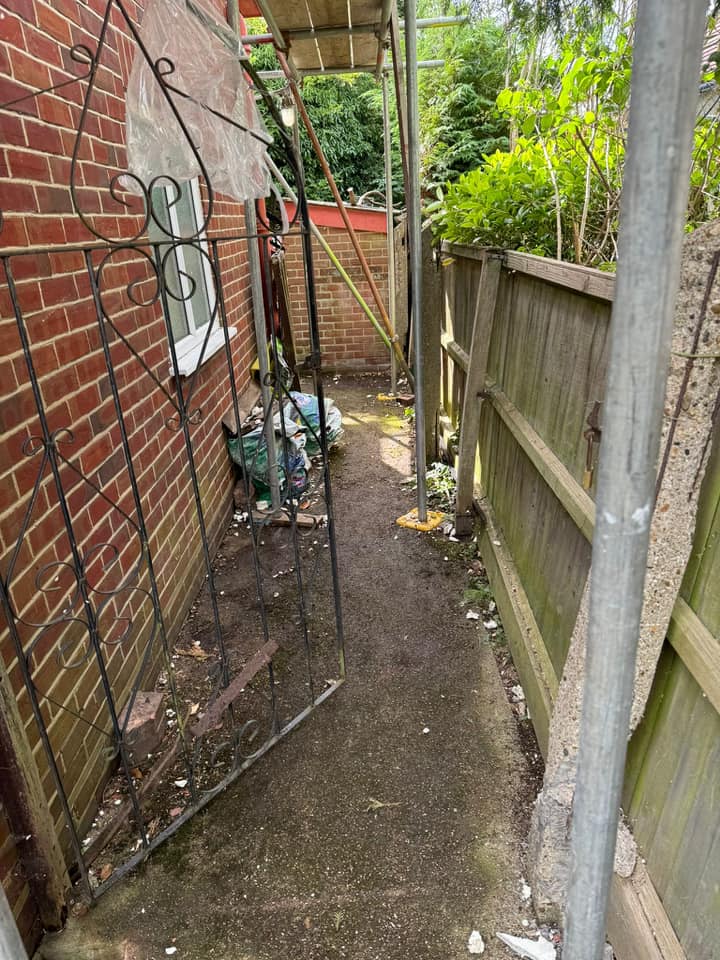 Roofing project - 1255349705717487