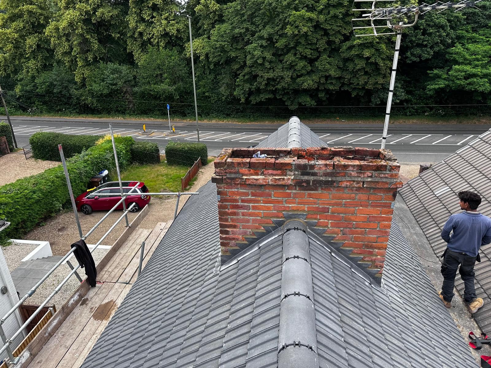 Roofing project - 1255352795717178