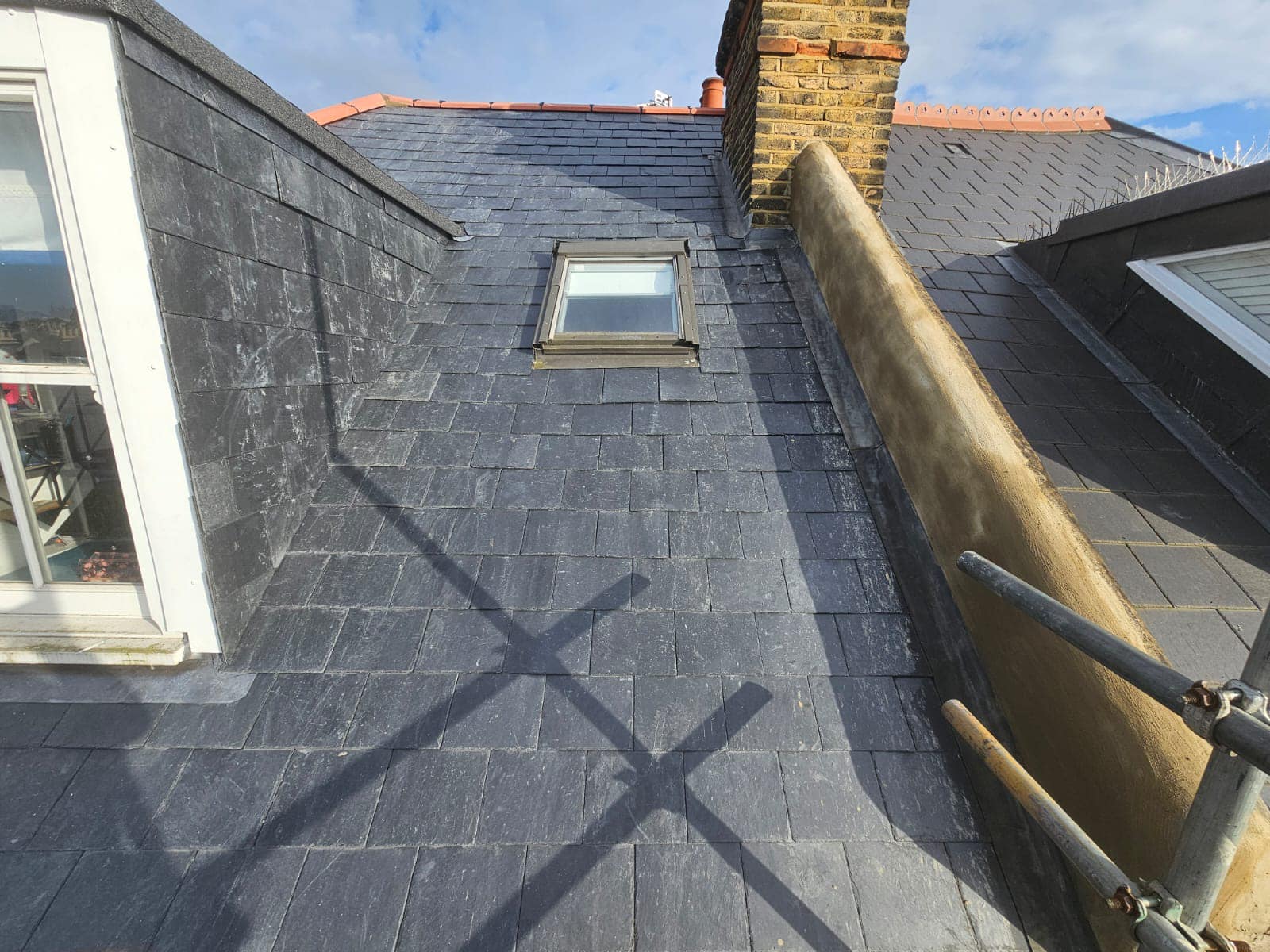 Roofing project - 1255356655716792