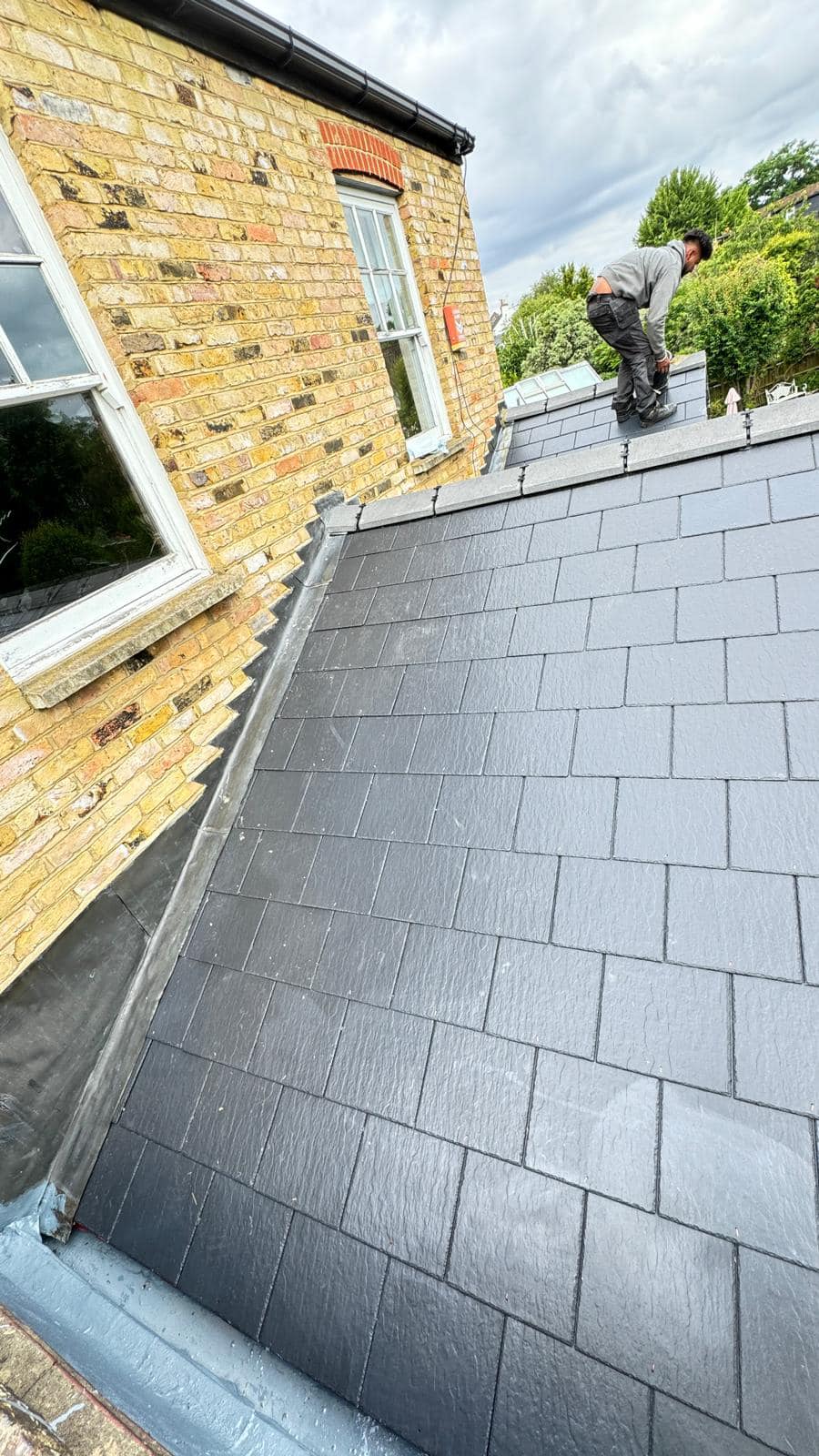 Roofing project - 1255357512383373