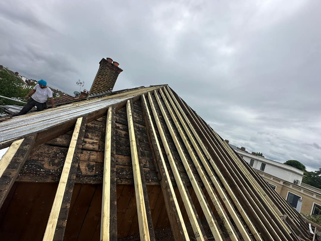 Roofing project - 1255359375716520