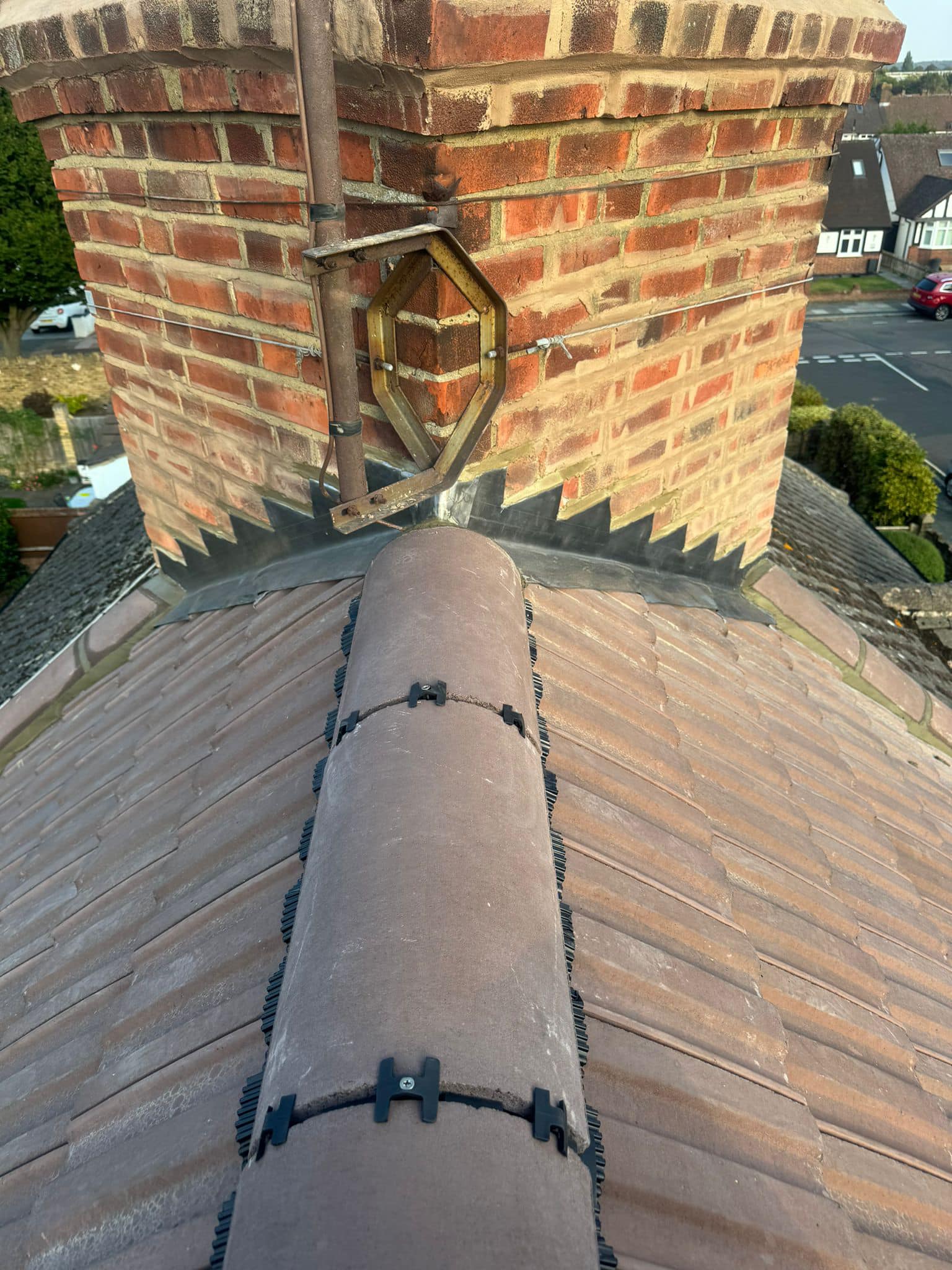 Roofing project - 1303079237611200