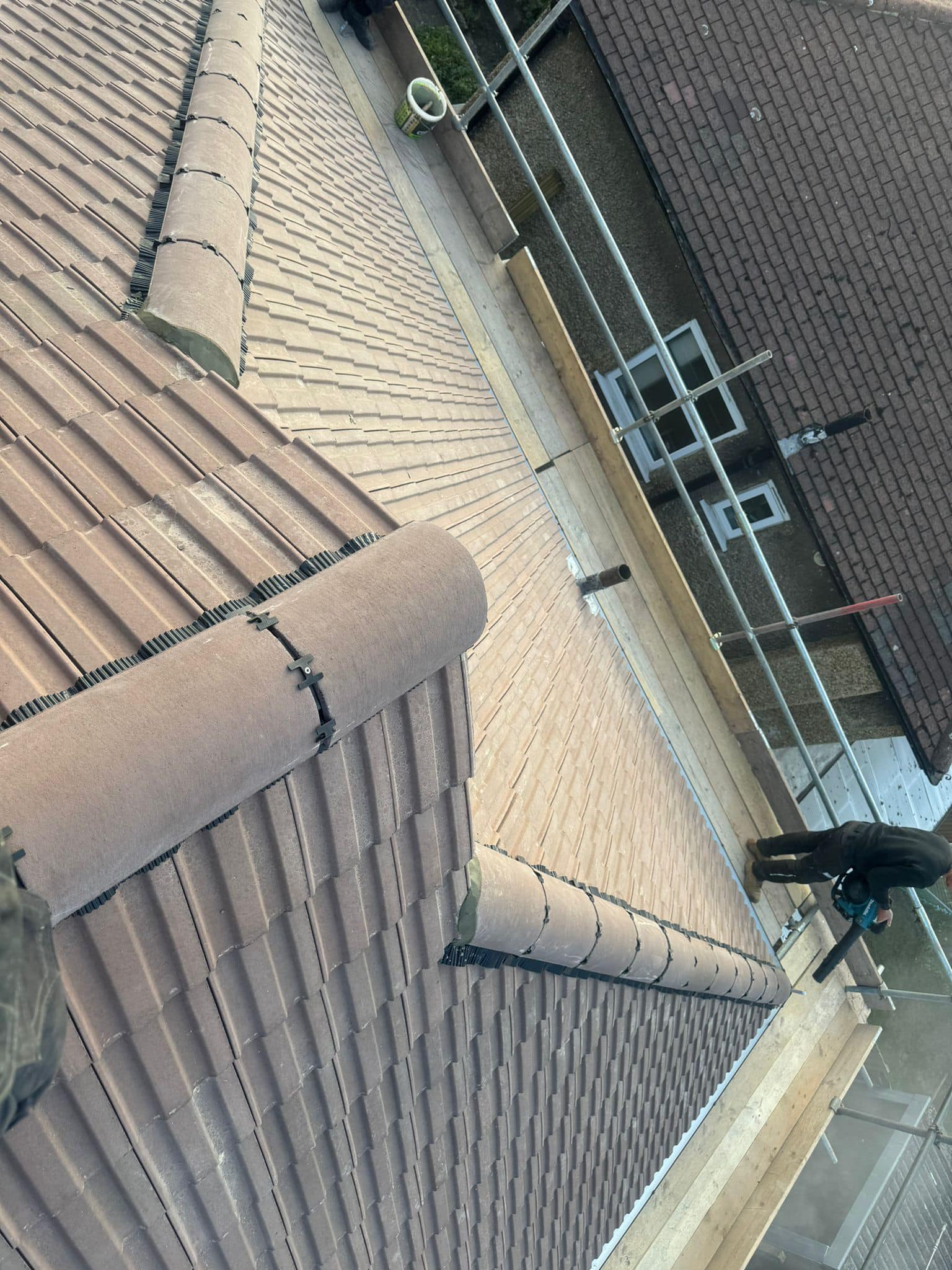 Roofing project - 1303079354277855