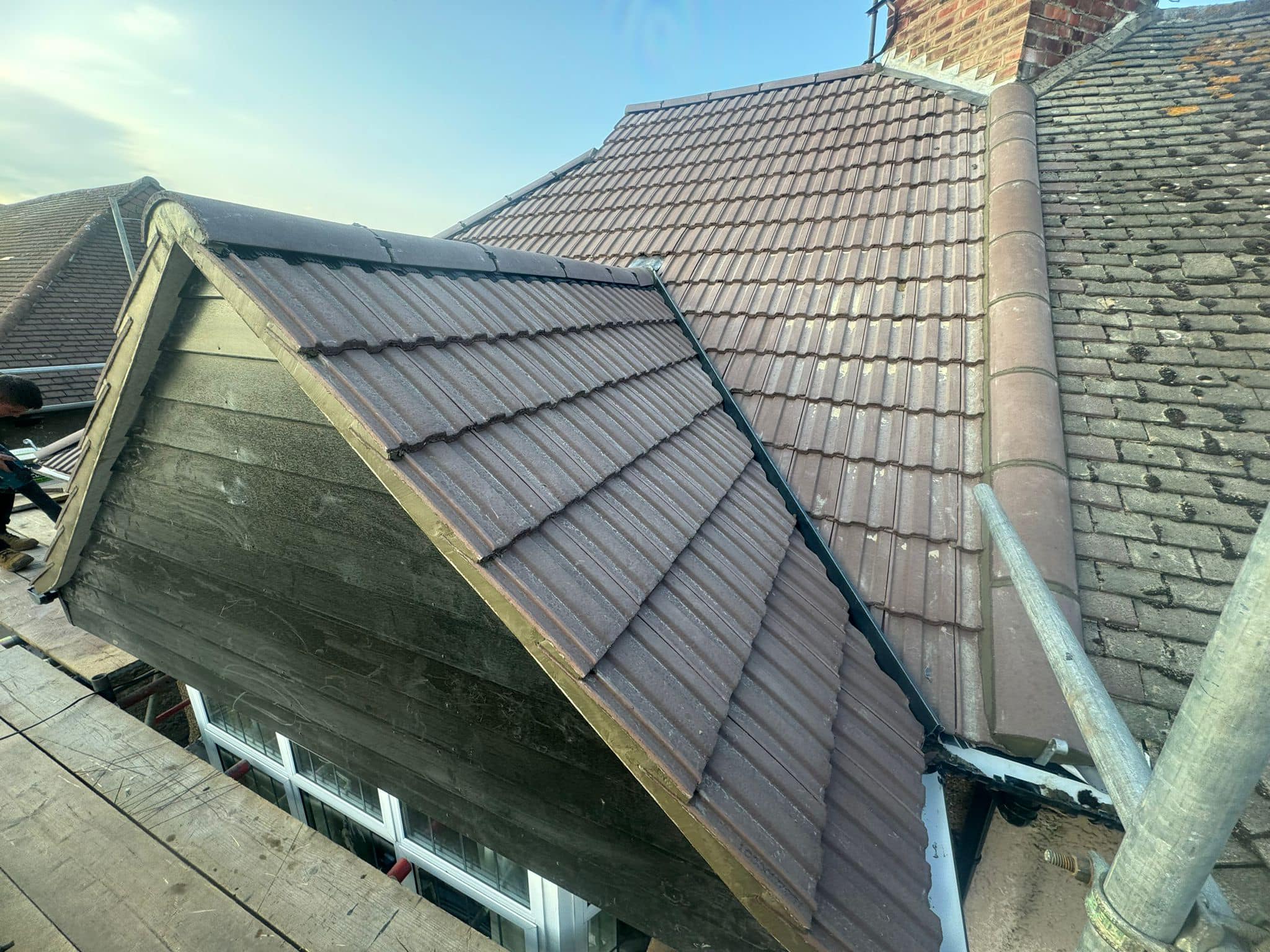 Roofing project - 1303079420944515