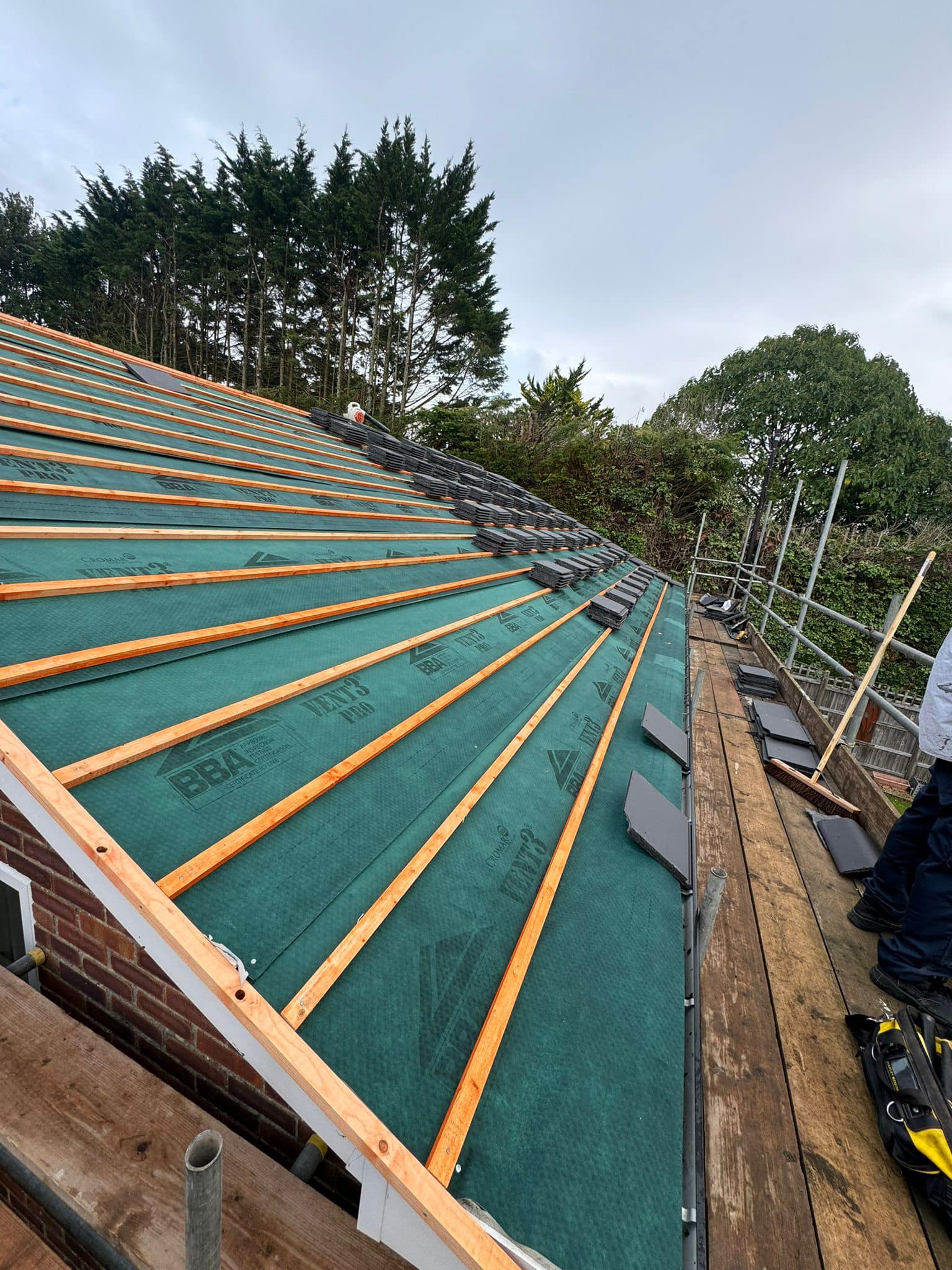 Roofing project - 1303081627610961