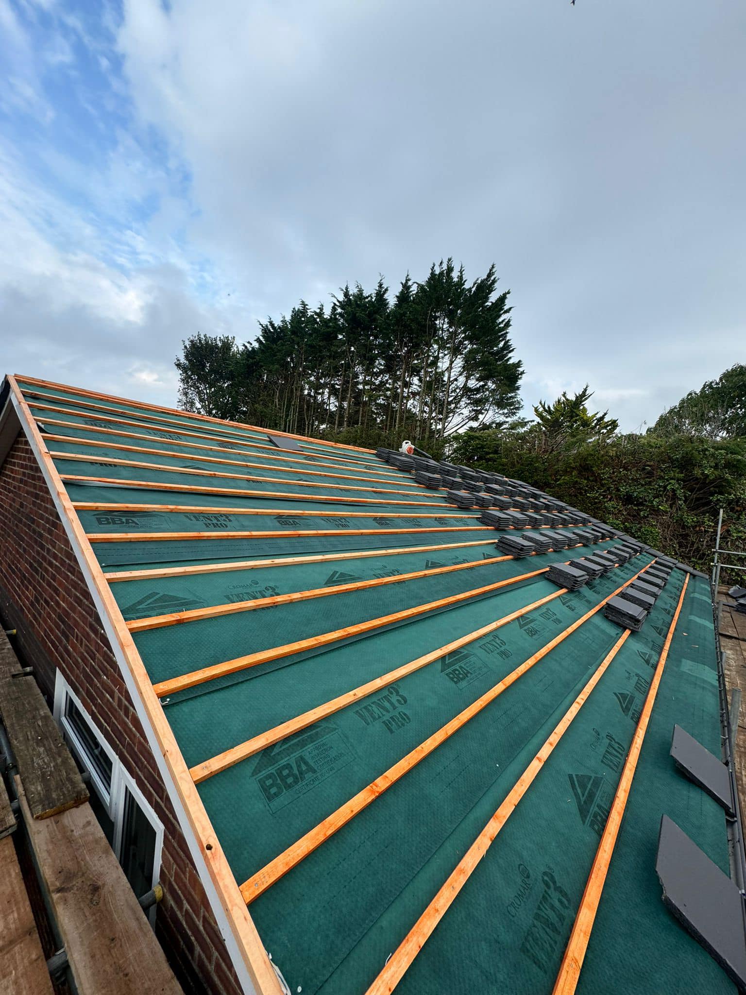 Roofing project - 1303081904277600