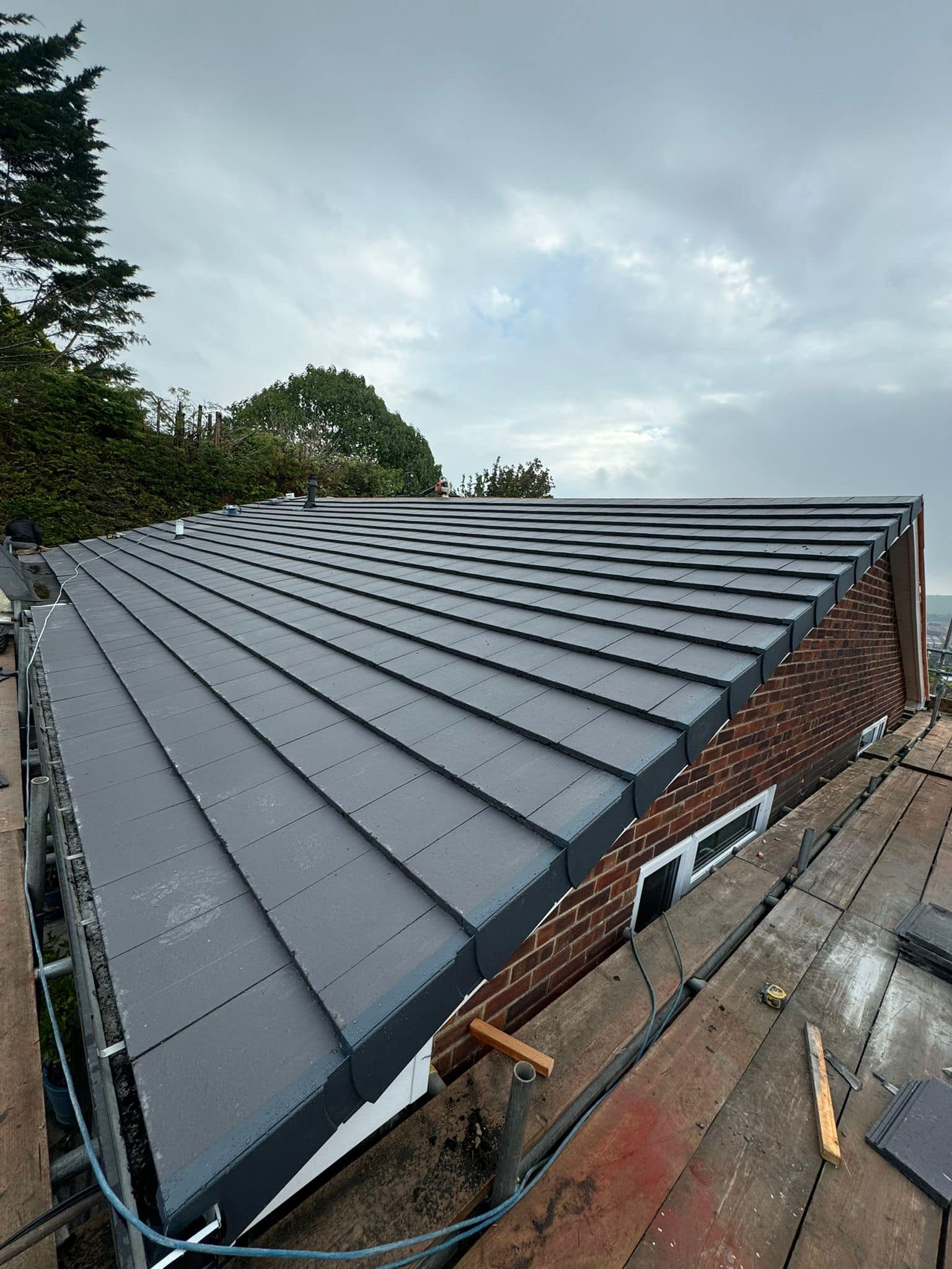 Roofing project - 1303082044277586