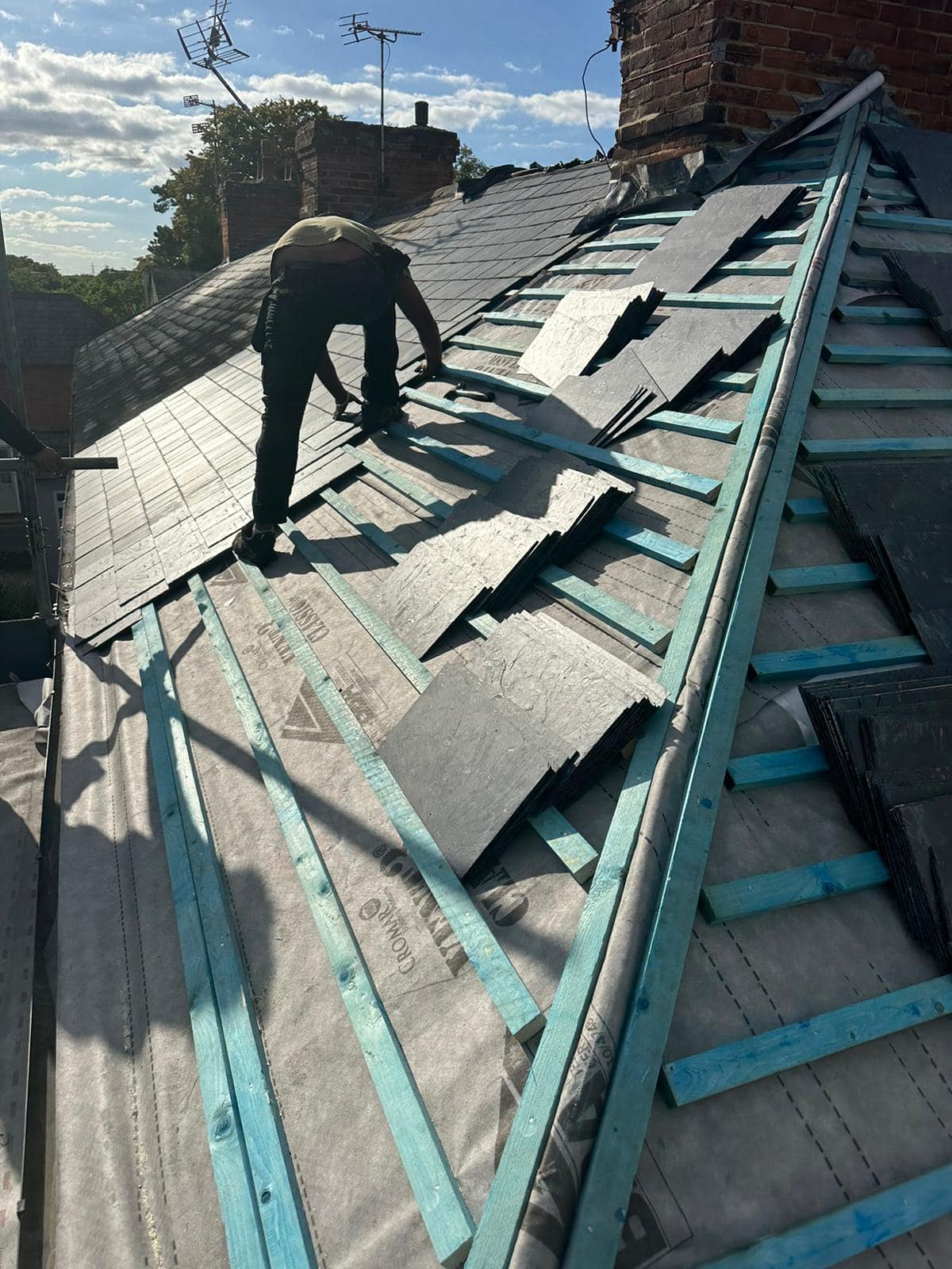 Roofing project - 1303100530942404