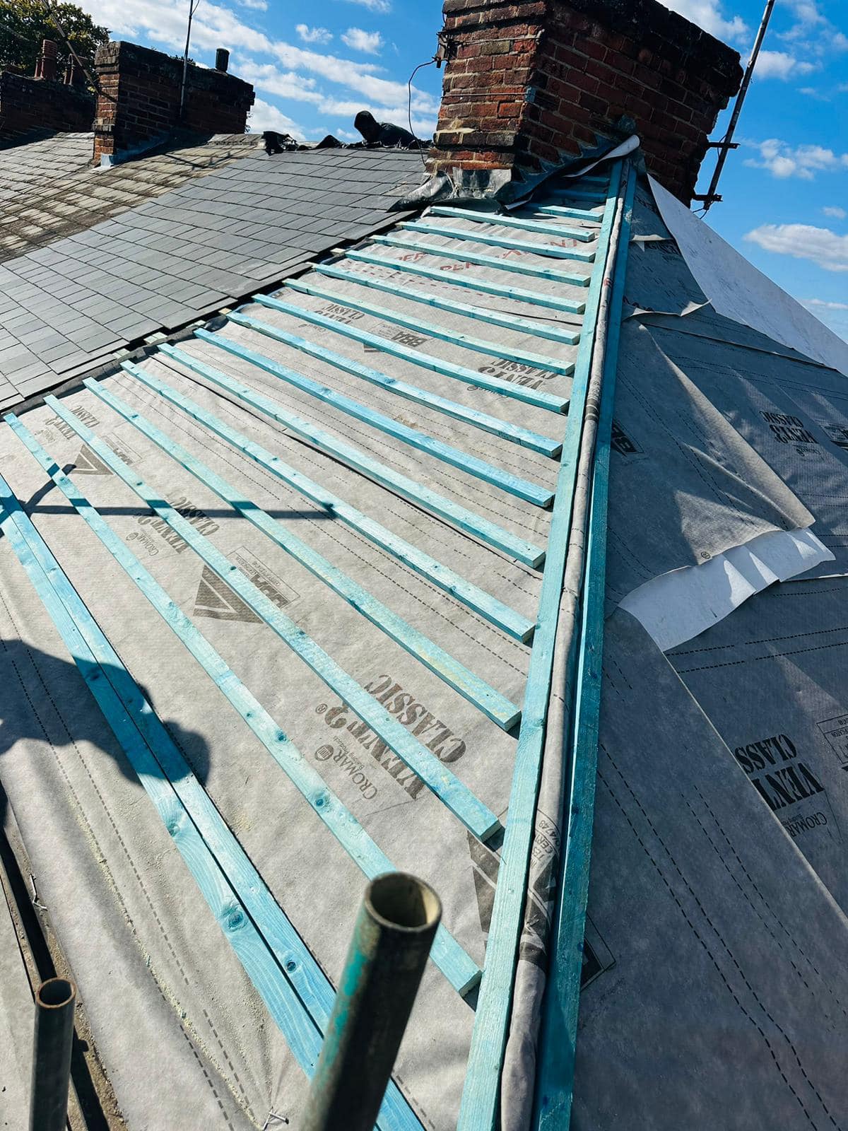 Roofing project - 1303100874275703