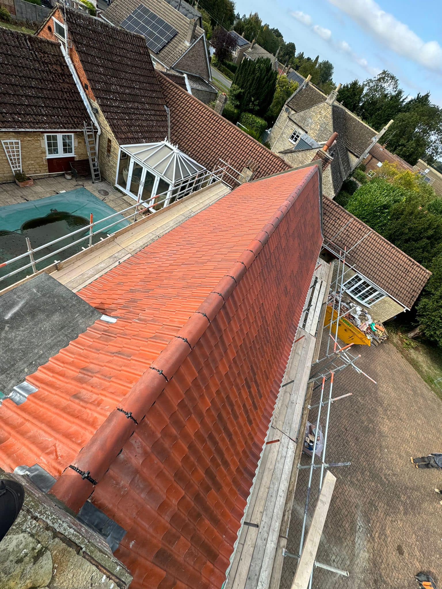 Roofing project - 1303101574275633