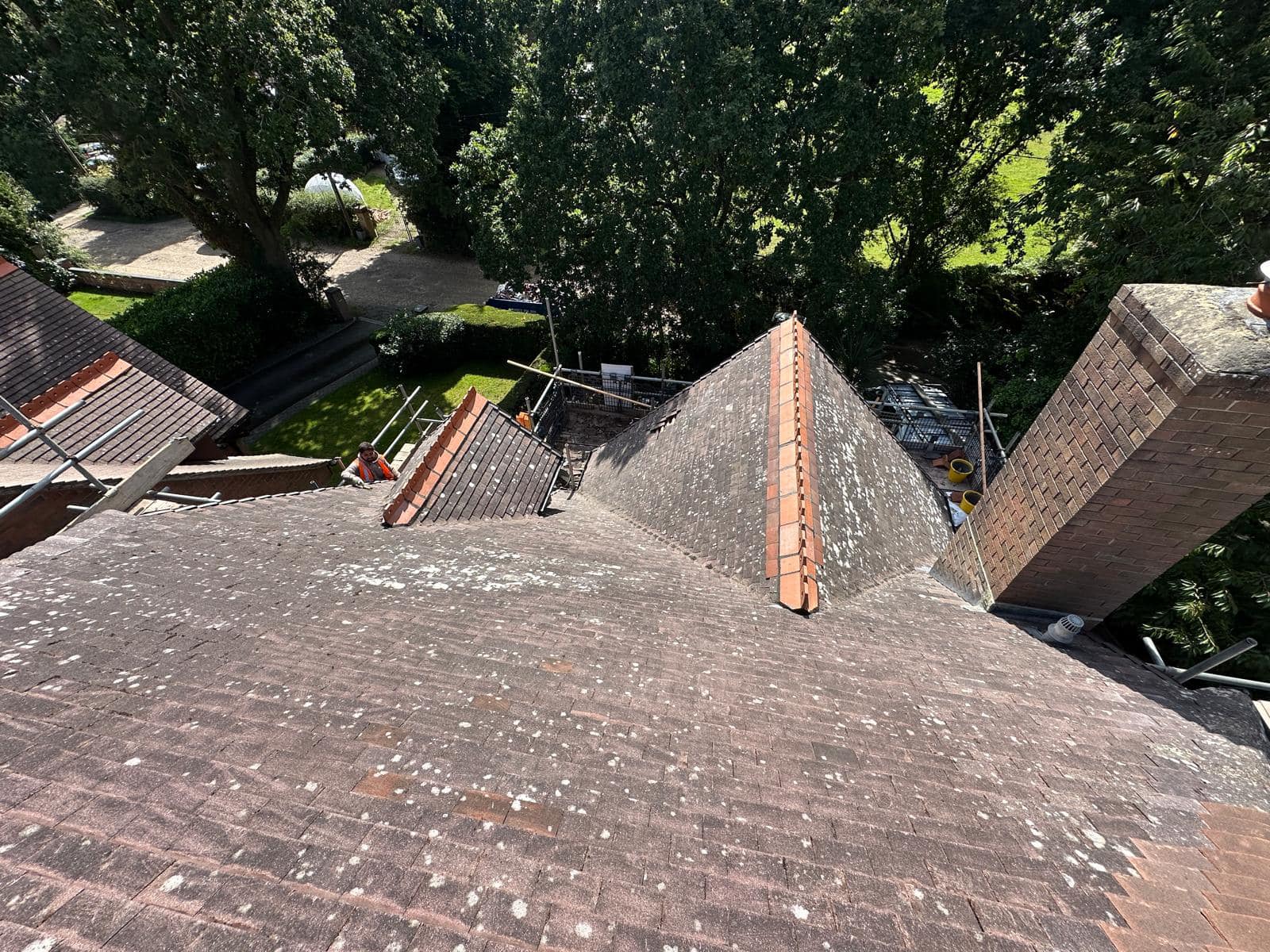 Roofing project - 1303114947607629