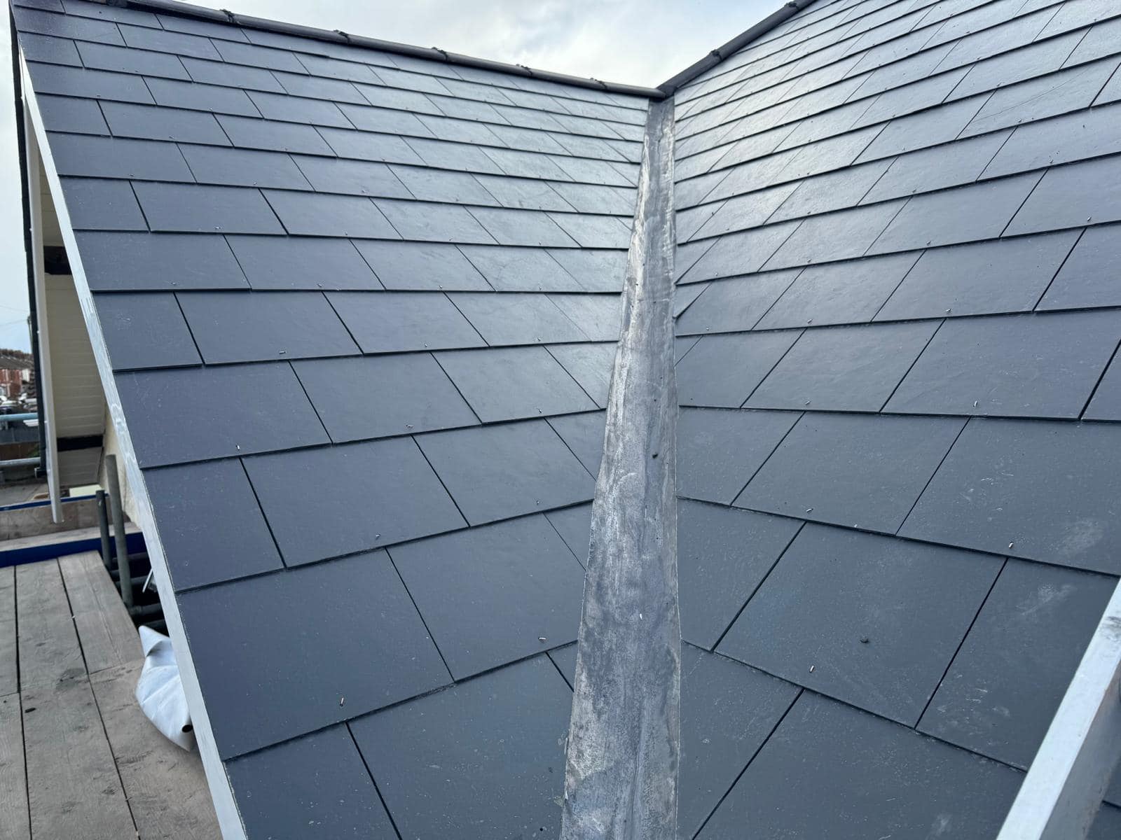 Roofing project - 1303115787607545