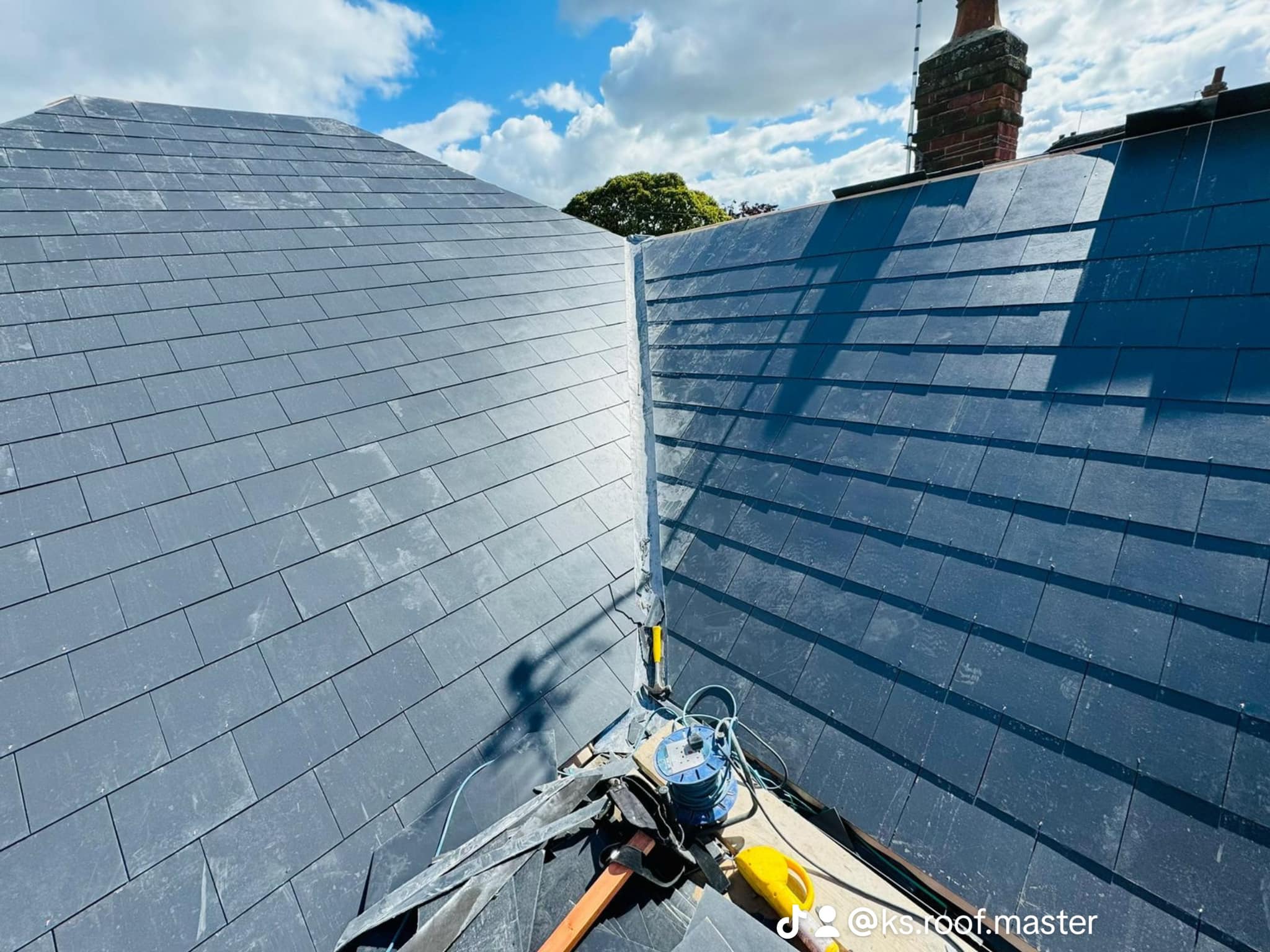 Roofing project - 1303117217607402