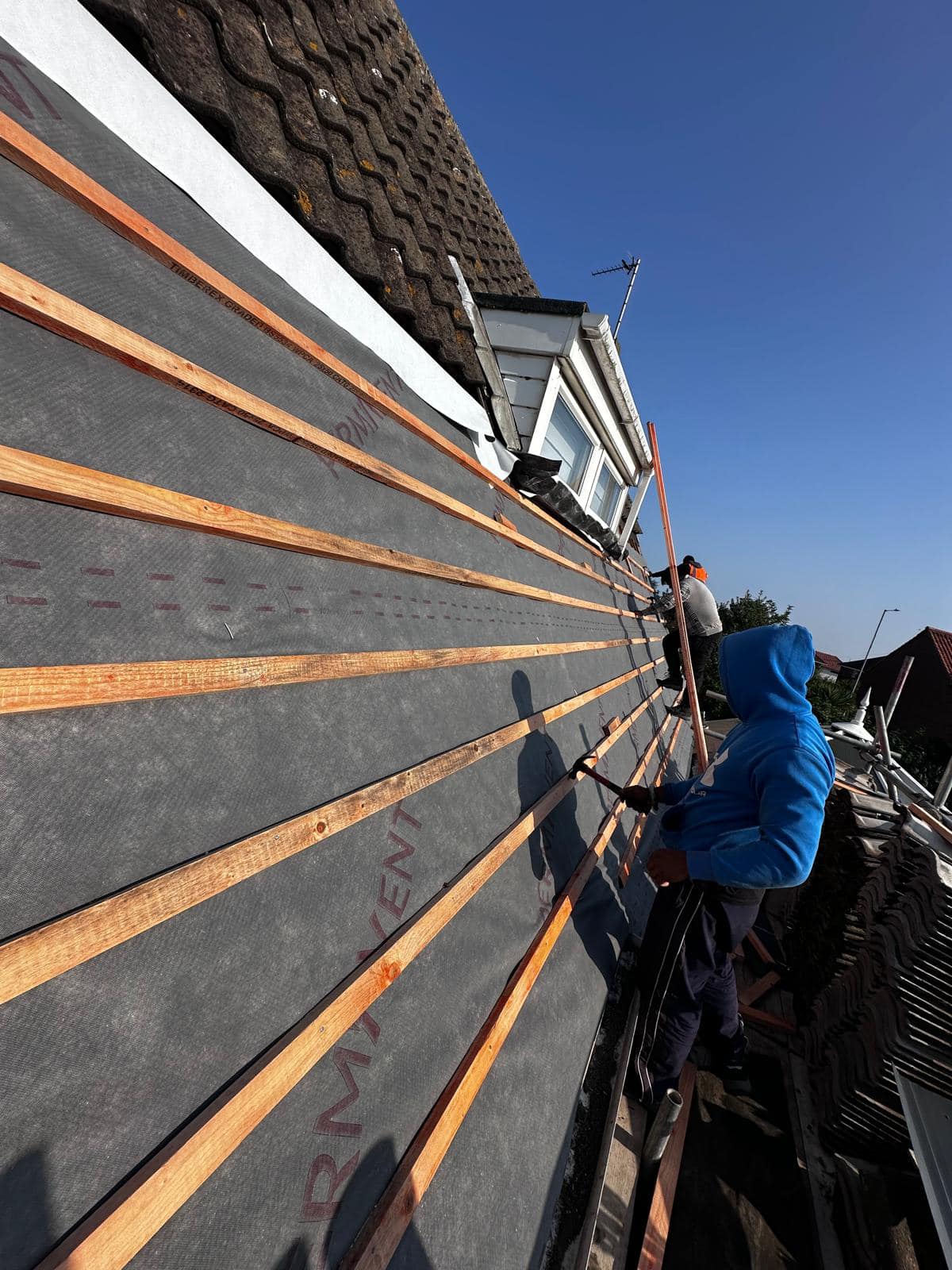 Roofing project - 1303127057606418