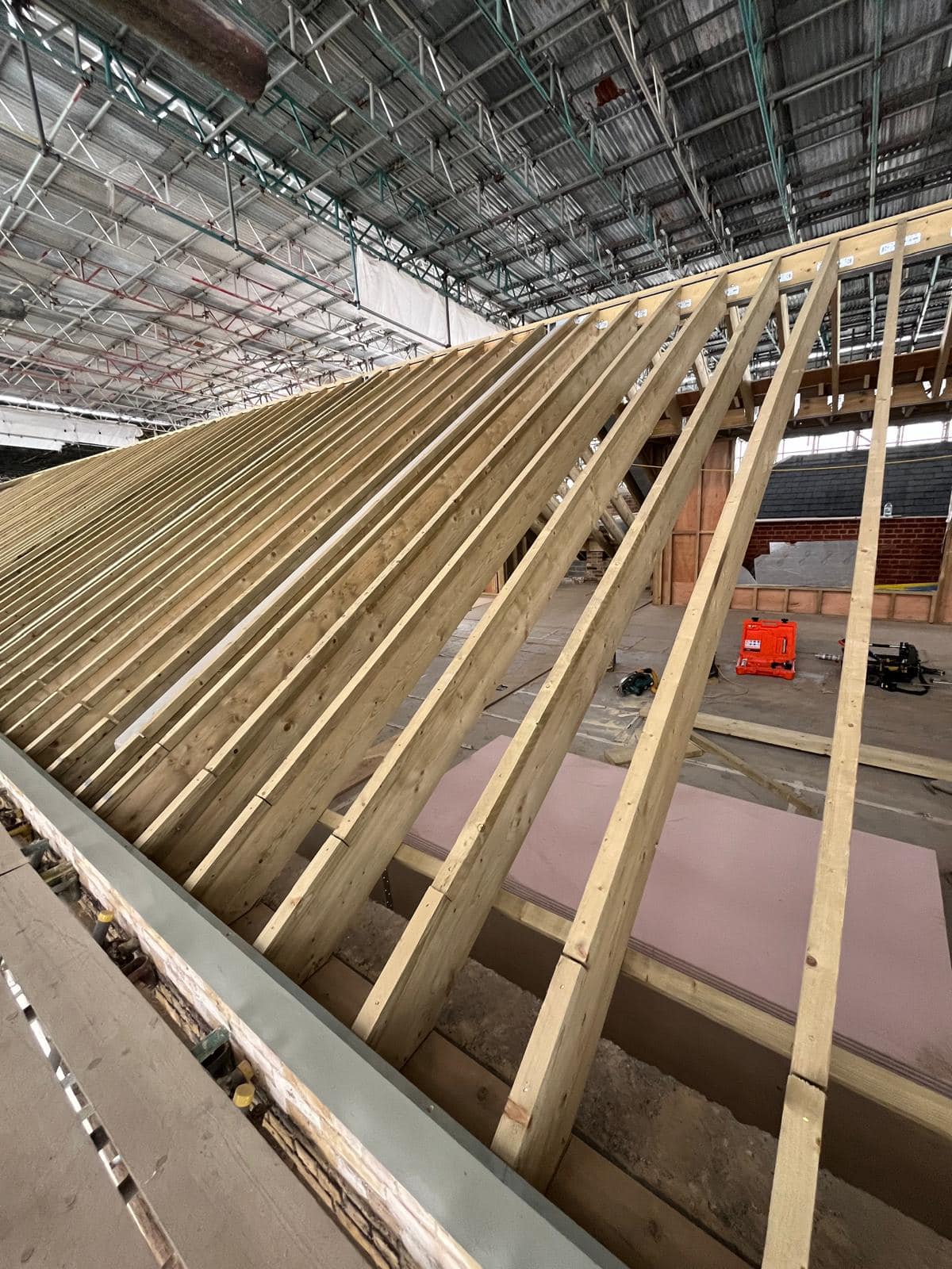 Roofing project - 1303131770939280