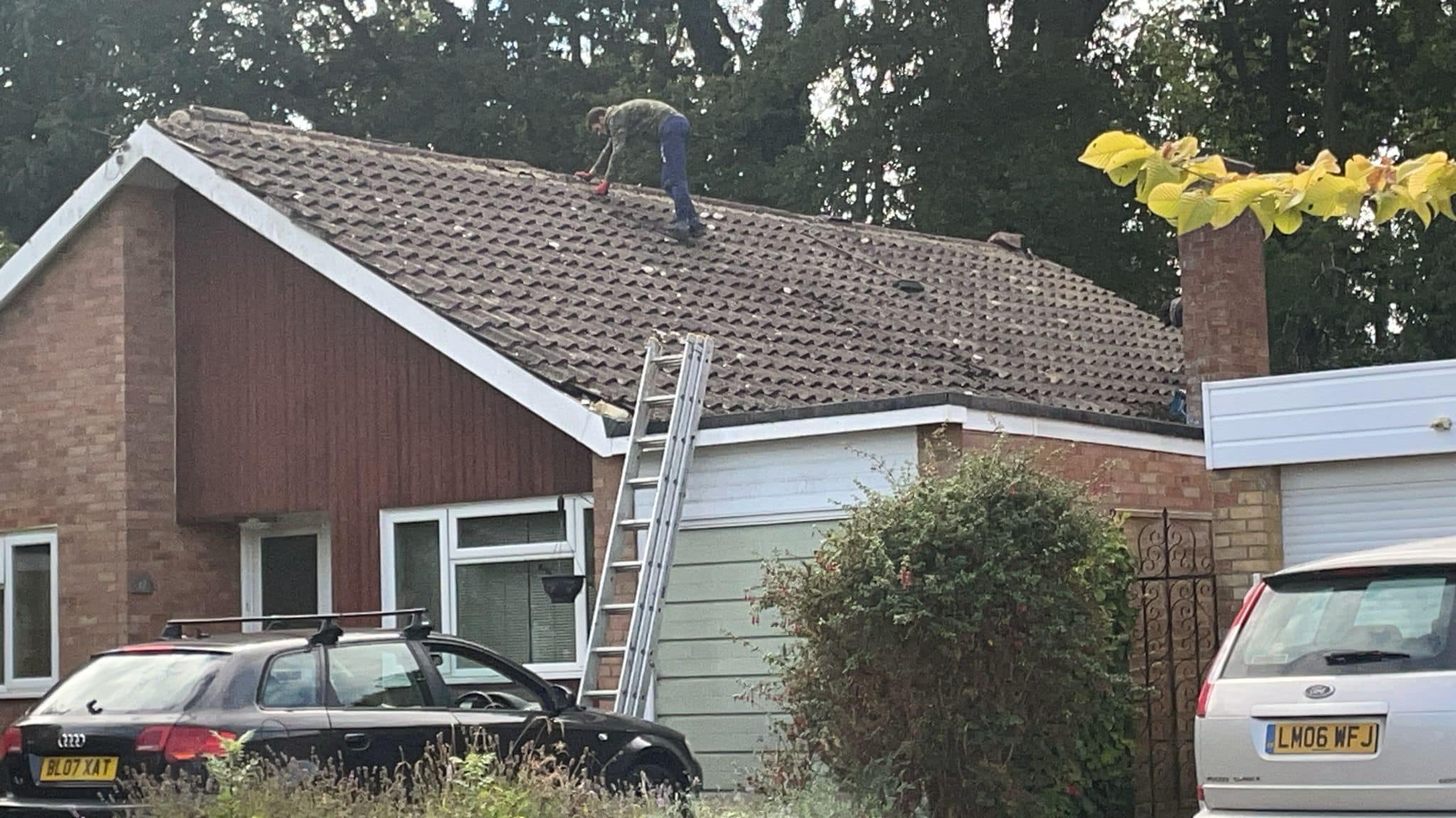 Roofing project - 1303132277605896