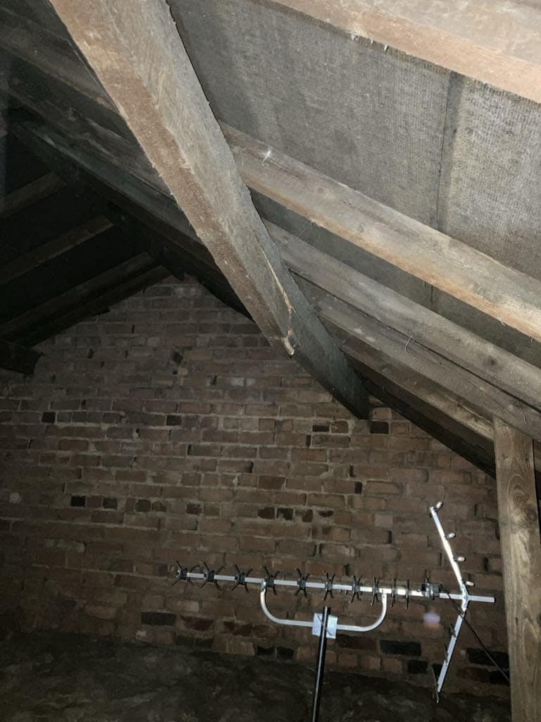 Roofing project - 1303133660939091