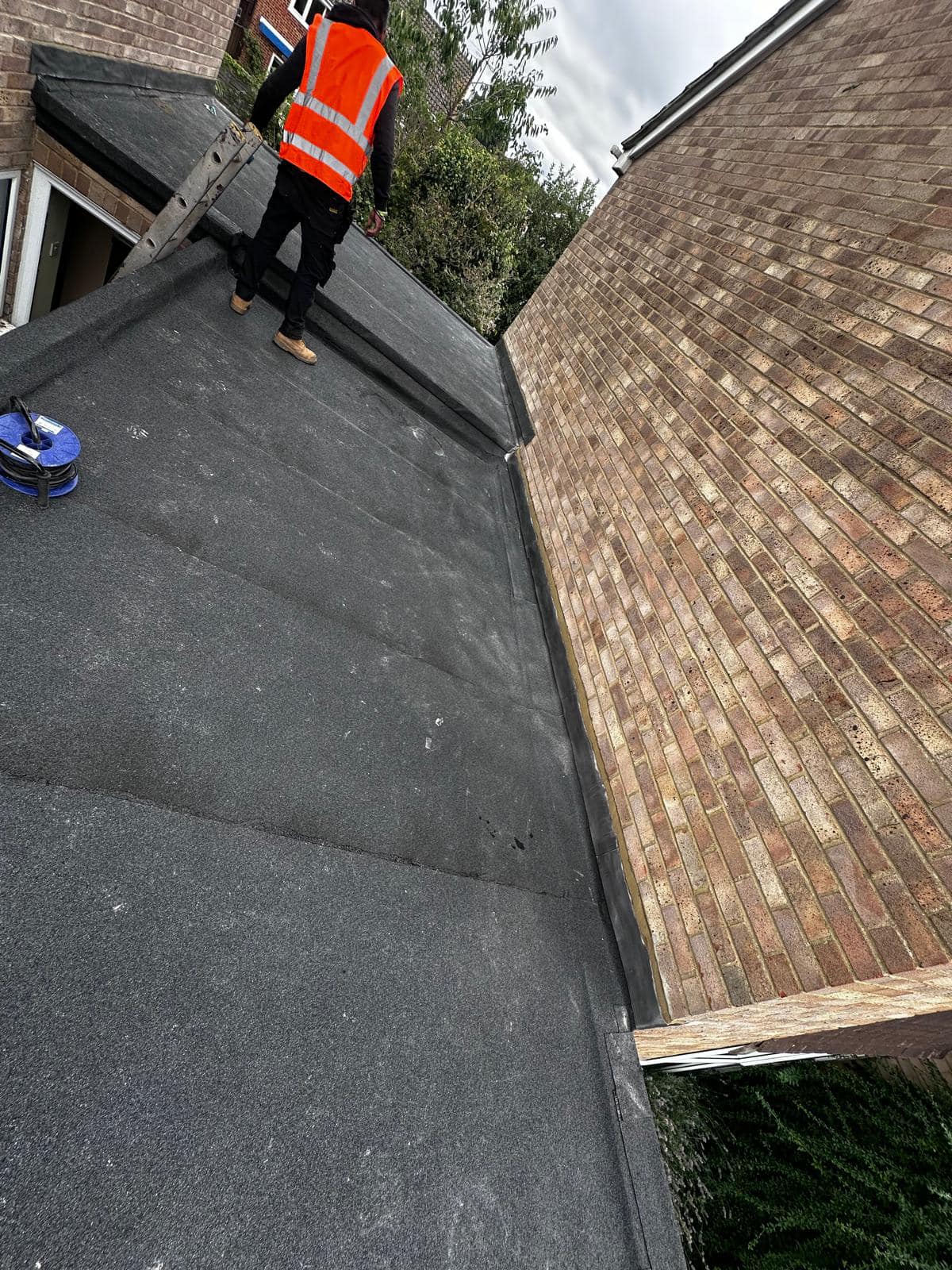 Roofing project - 1303135314272259