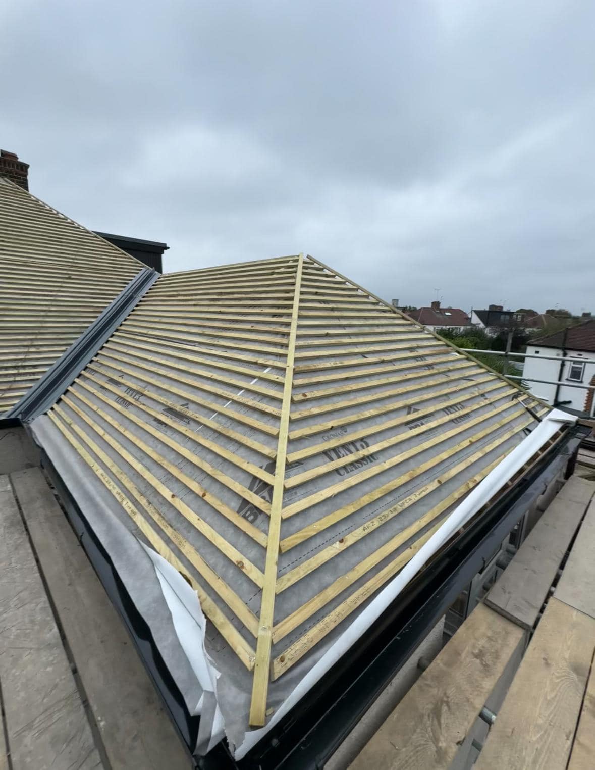 Roofing project - 1303136130938844