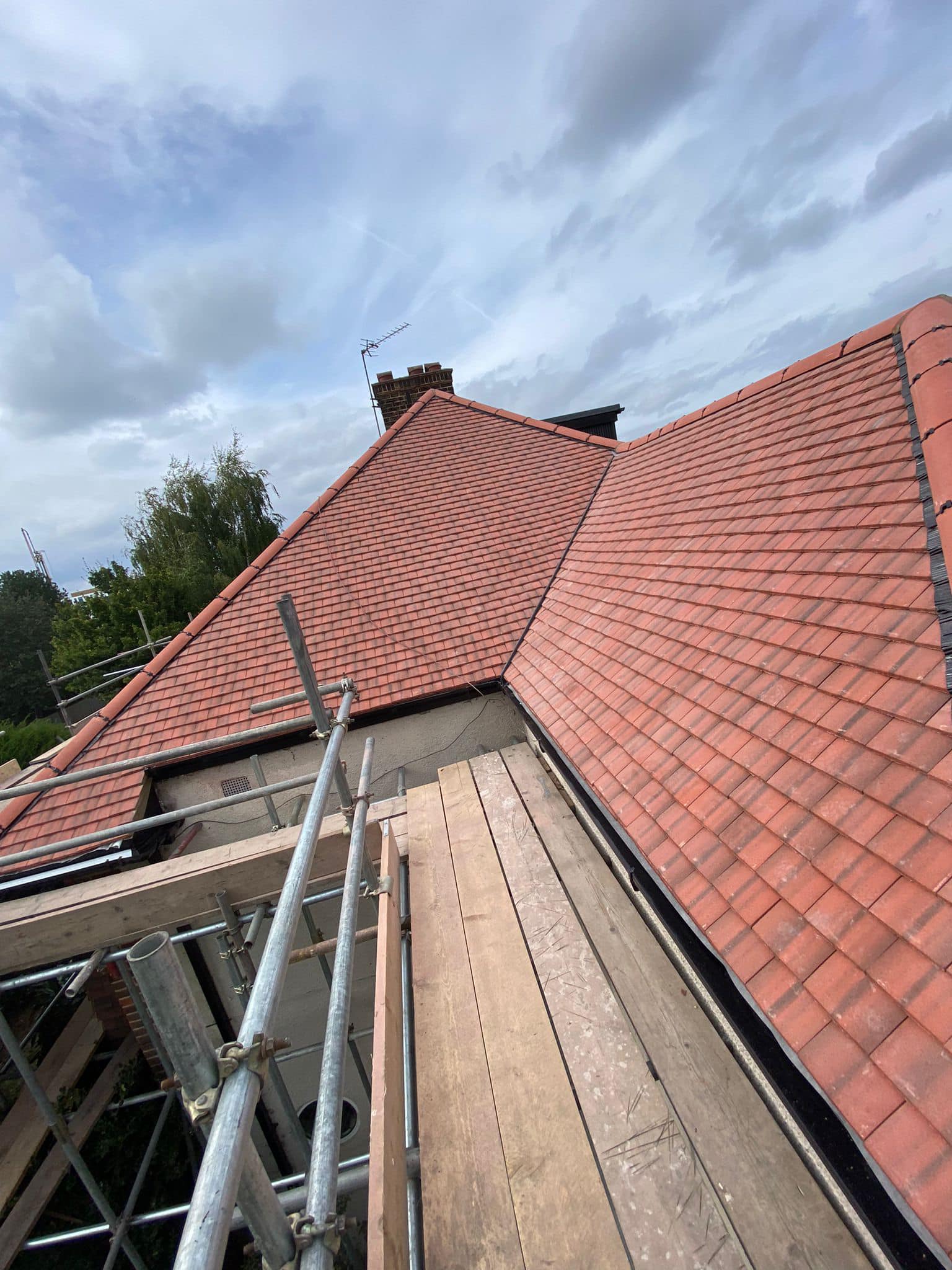 Roofing project - 1303136287605495